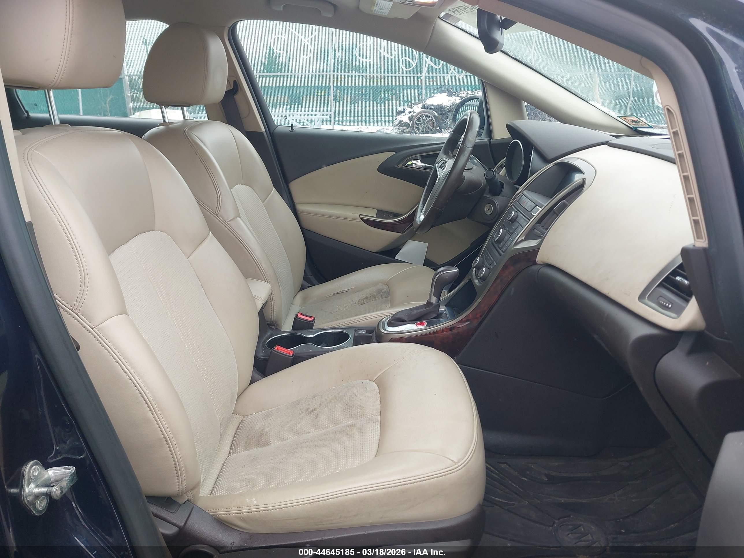 BUICK VERANO image 5