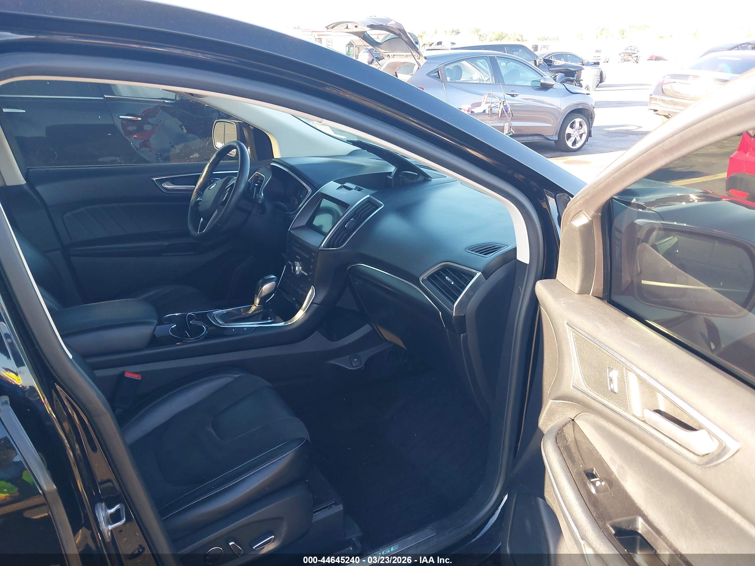 FORD EDGE image 5