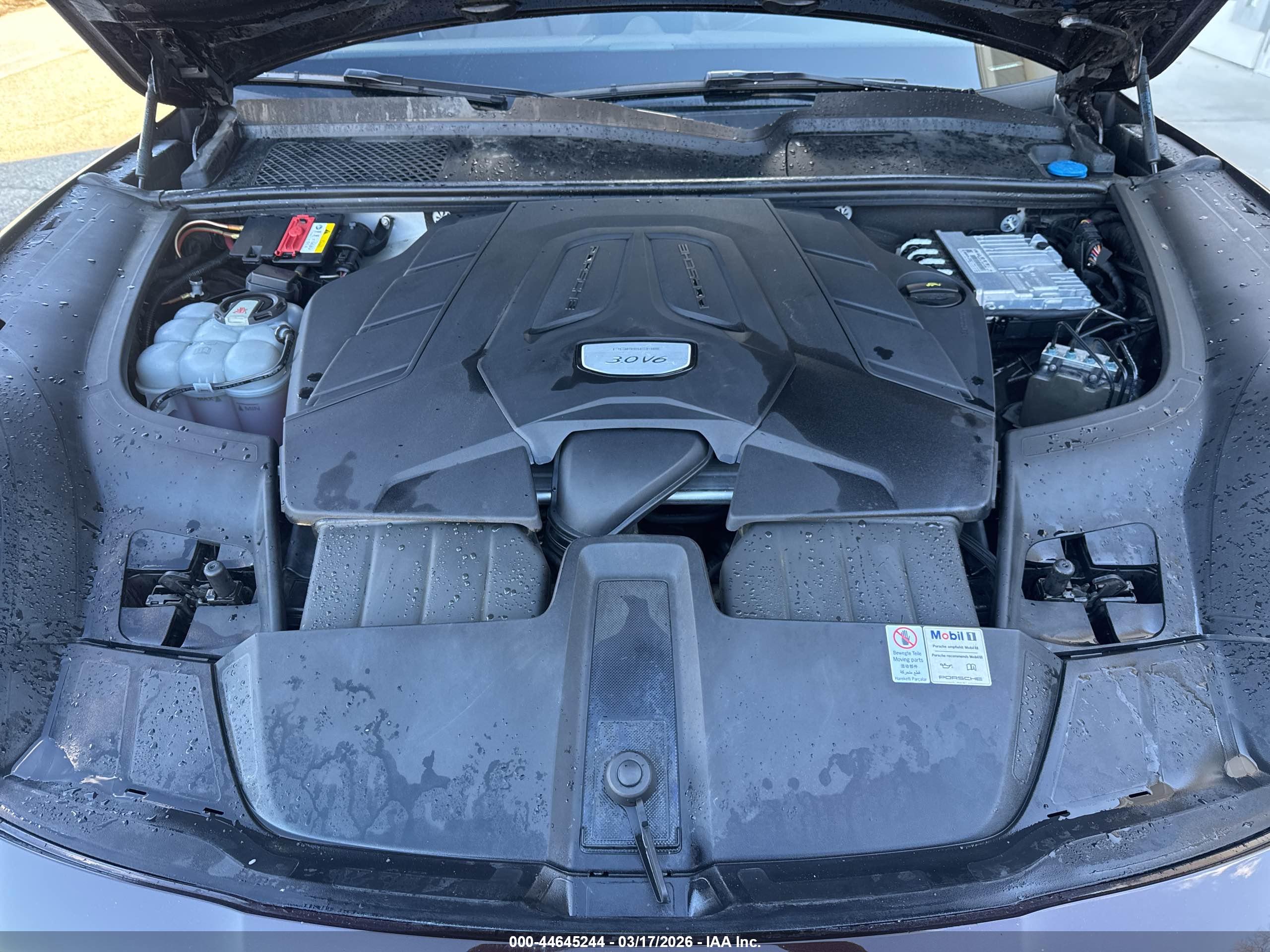 PORSCHE CAYENNE image 10