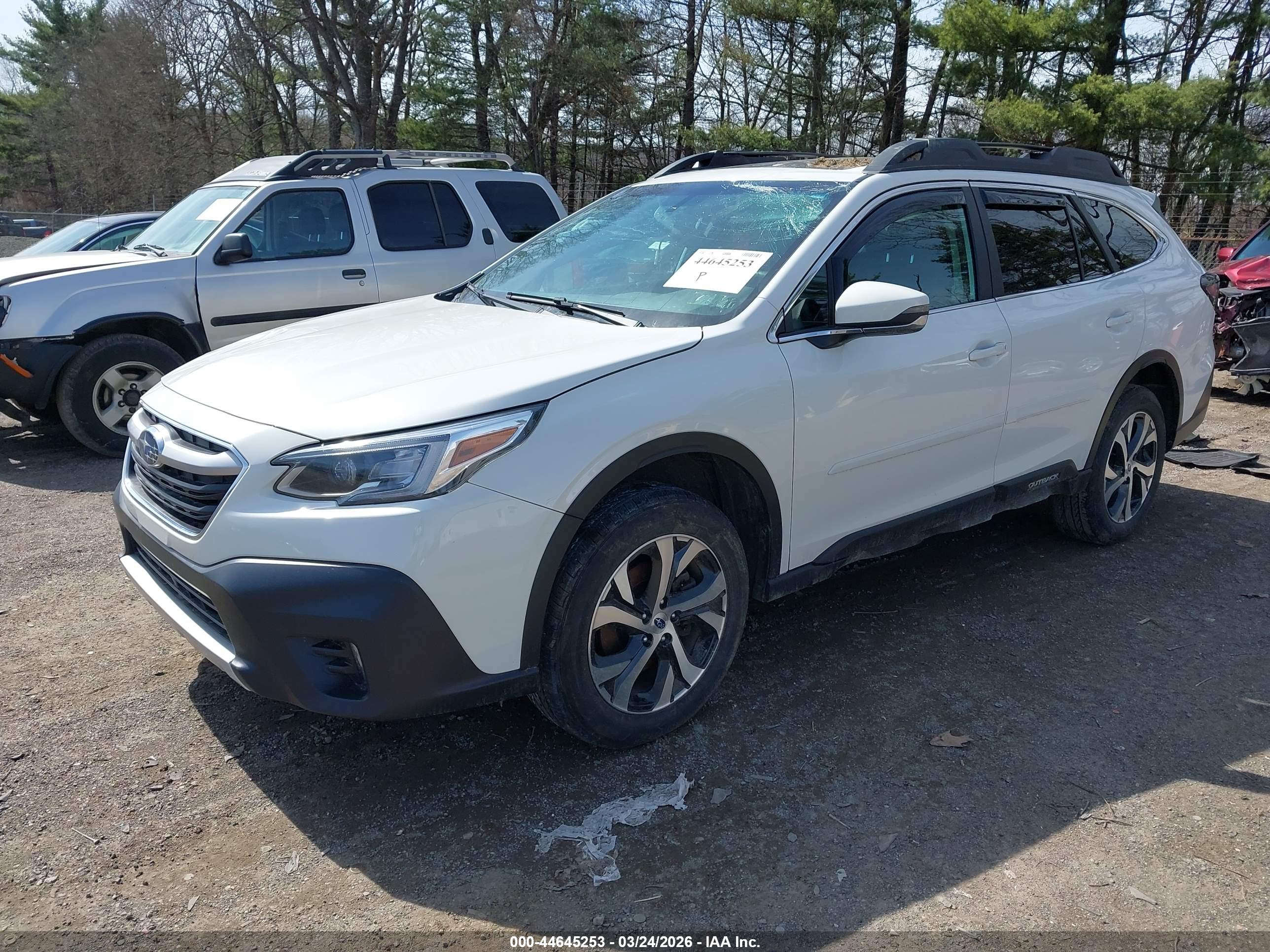 SUBARU OUTBACK image 2