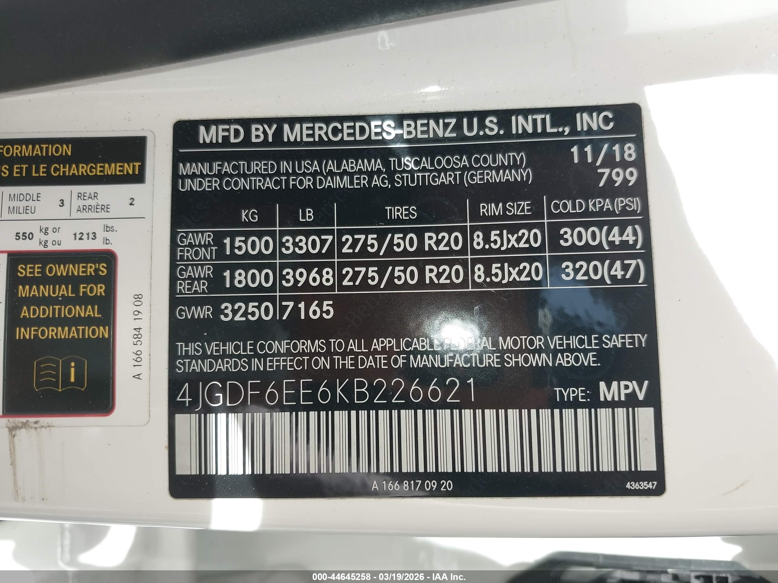 MERCEDES-BENZ GLS image 9