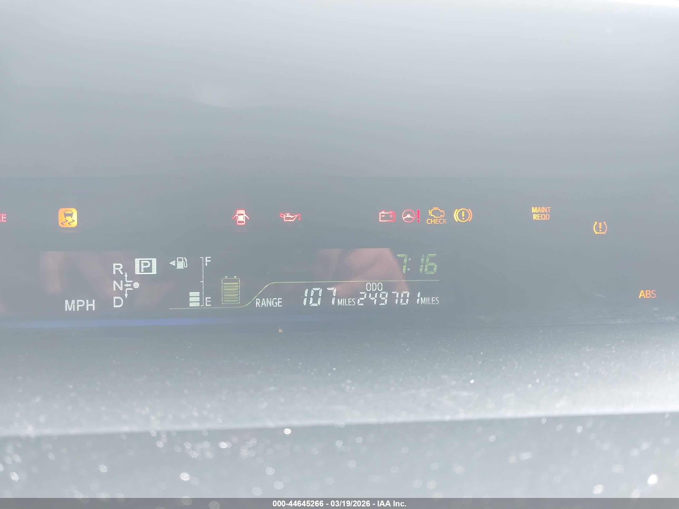 TOYOTA PRIUS image 7