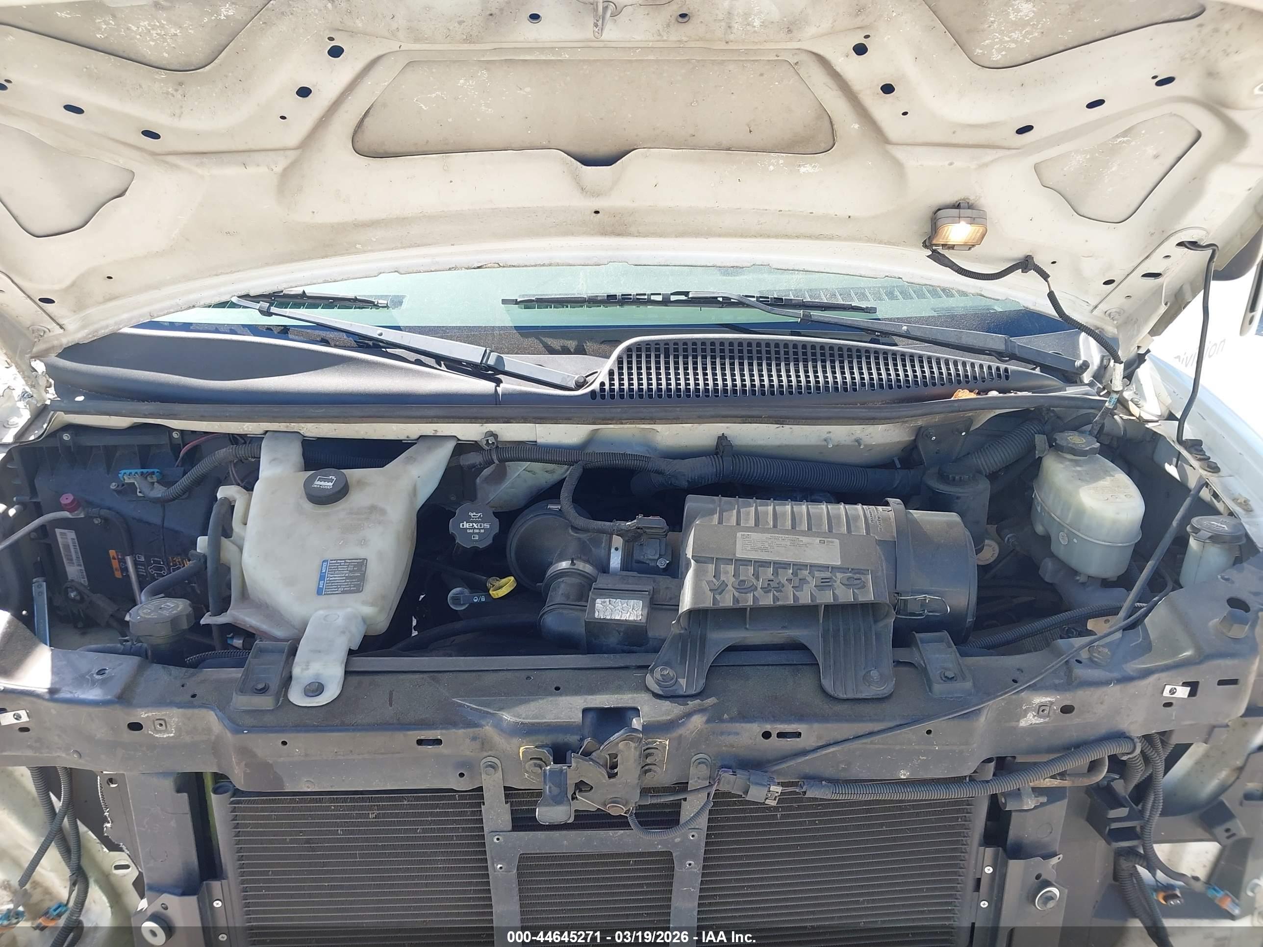 CHEVROLET EXPRESS image 10