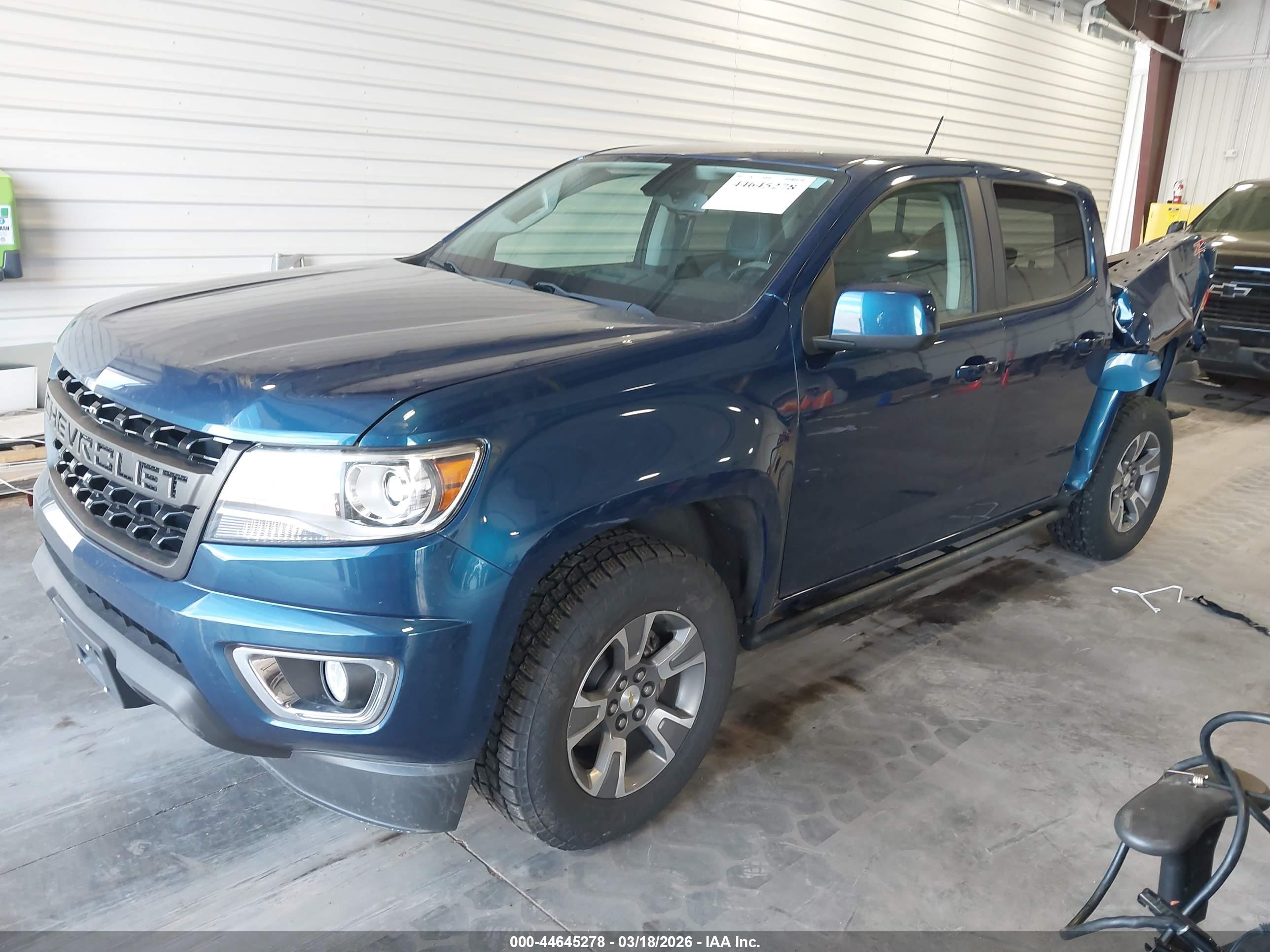 CHEVROLET COLORADO image 2