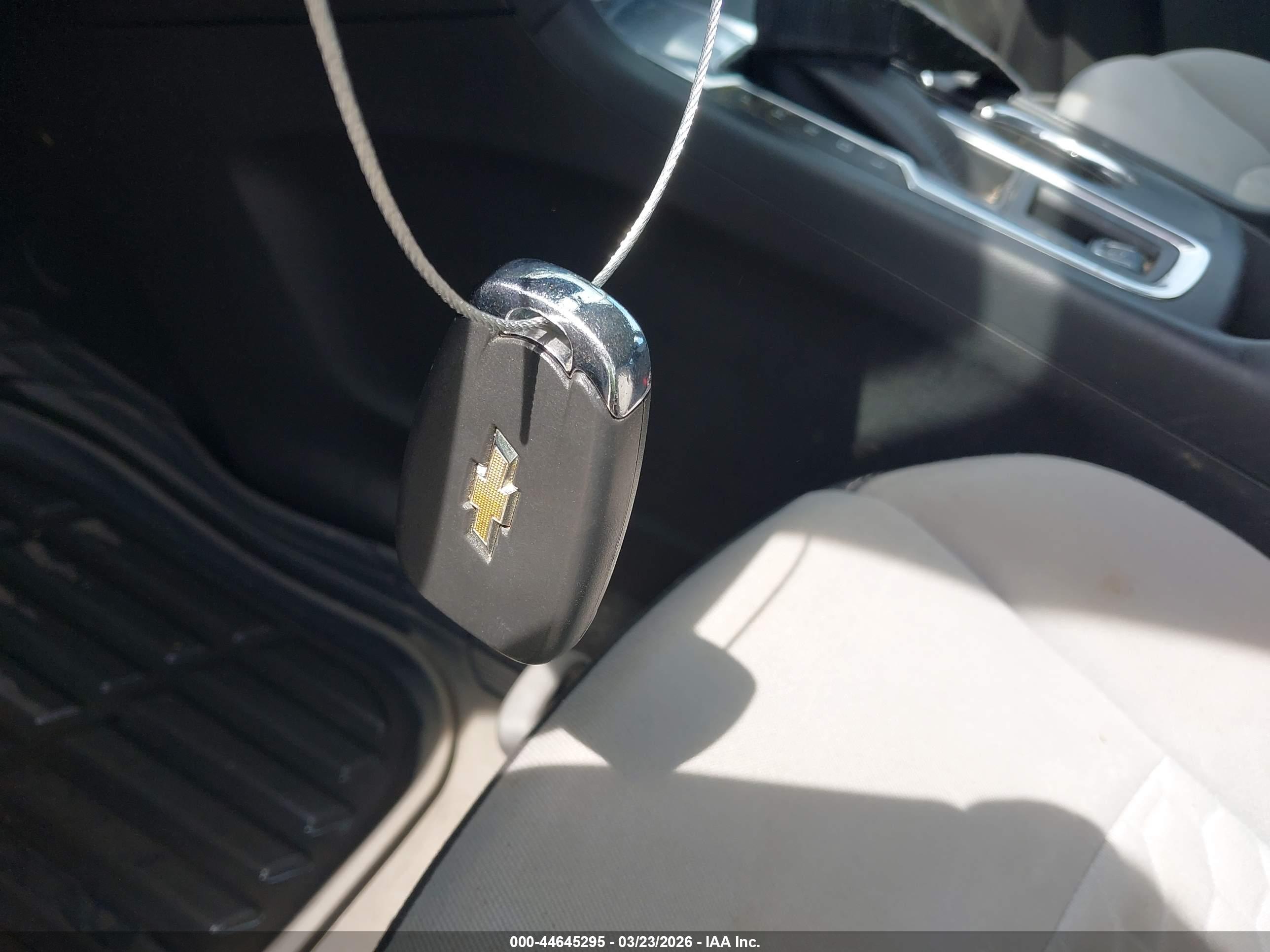 CHEVROLET EQUINOX image 11