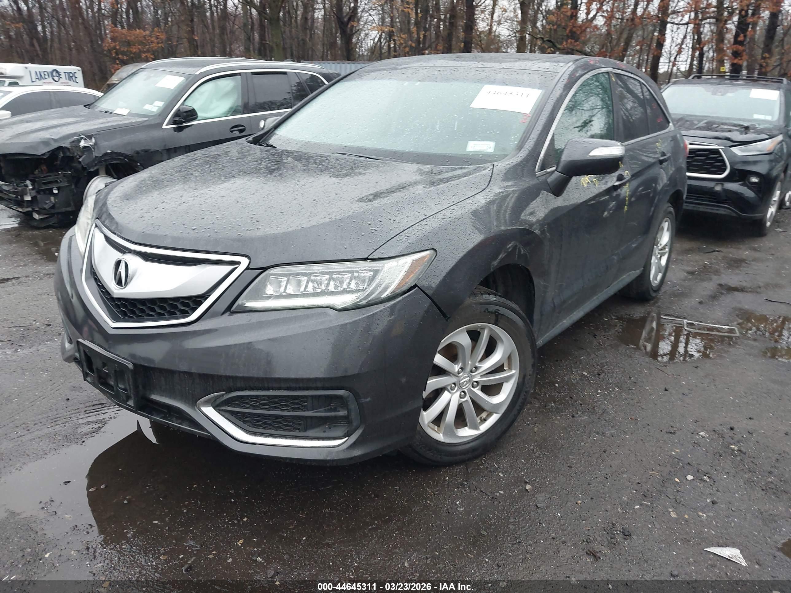 ACURA RDX image 2