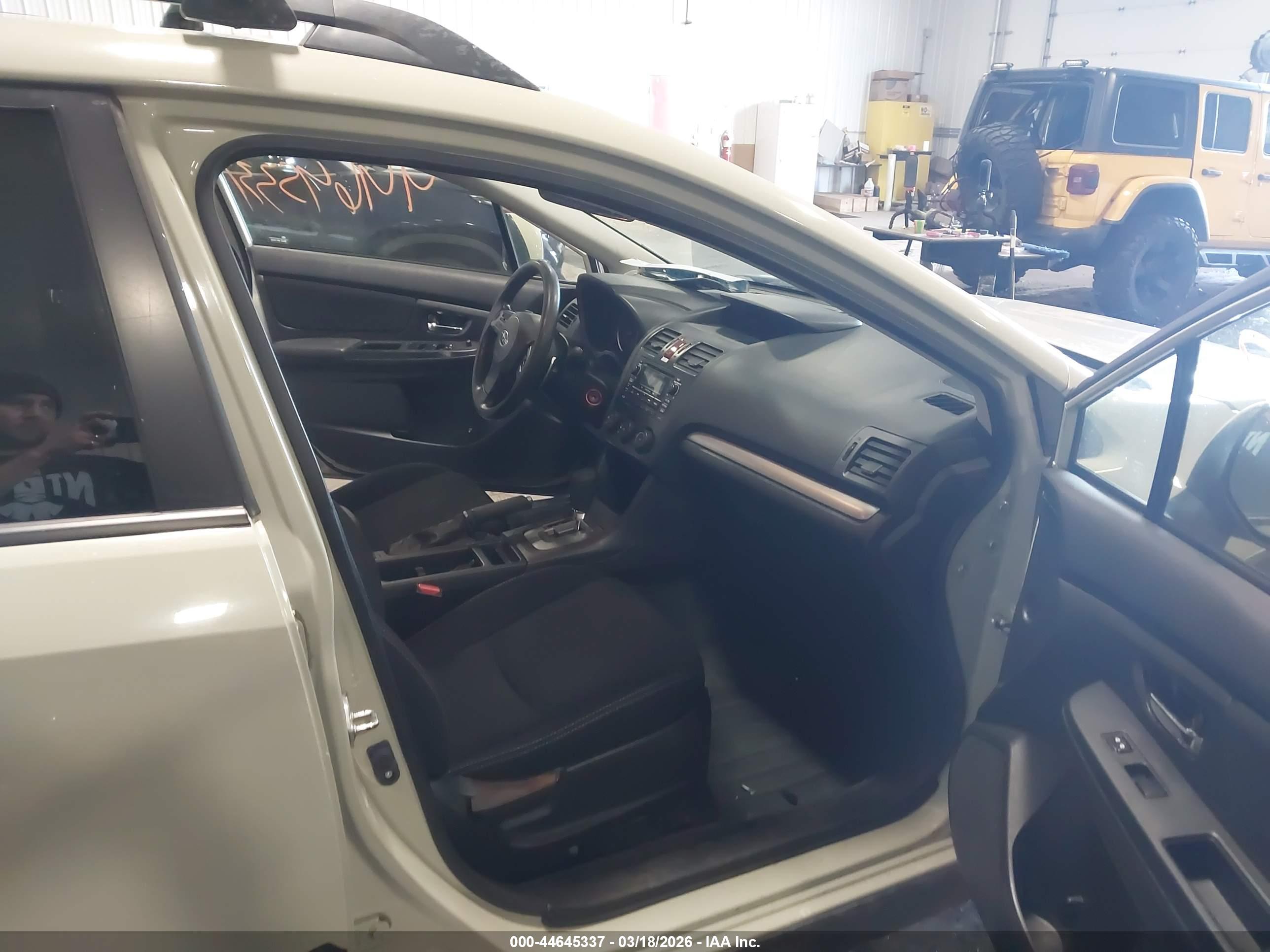 SUBARU XV image 5