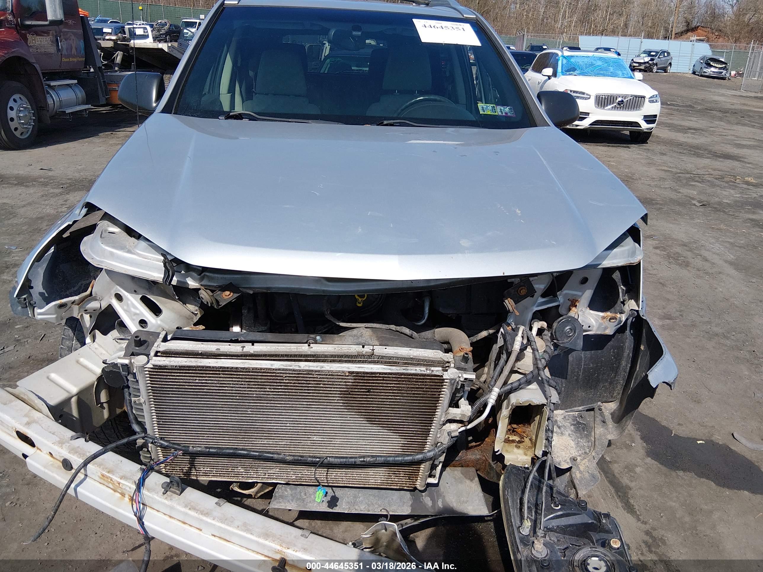 CHEVROLET EQUINOX image 6