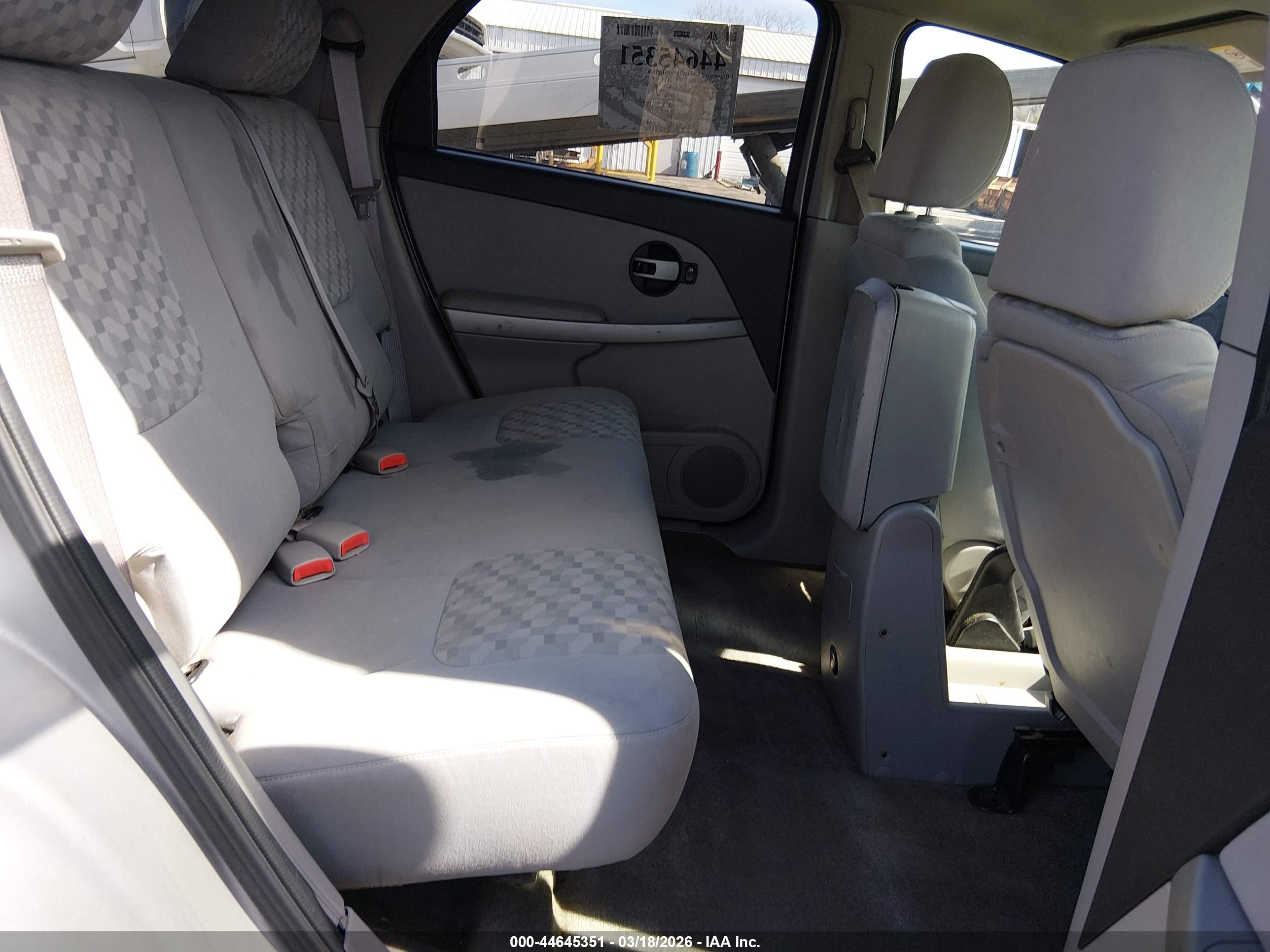 CHEVROLET EQUINOX image 8
