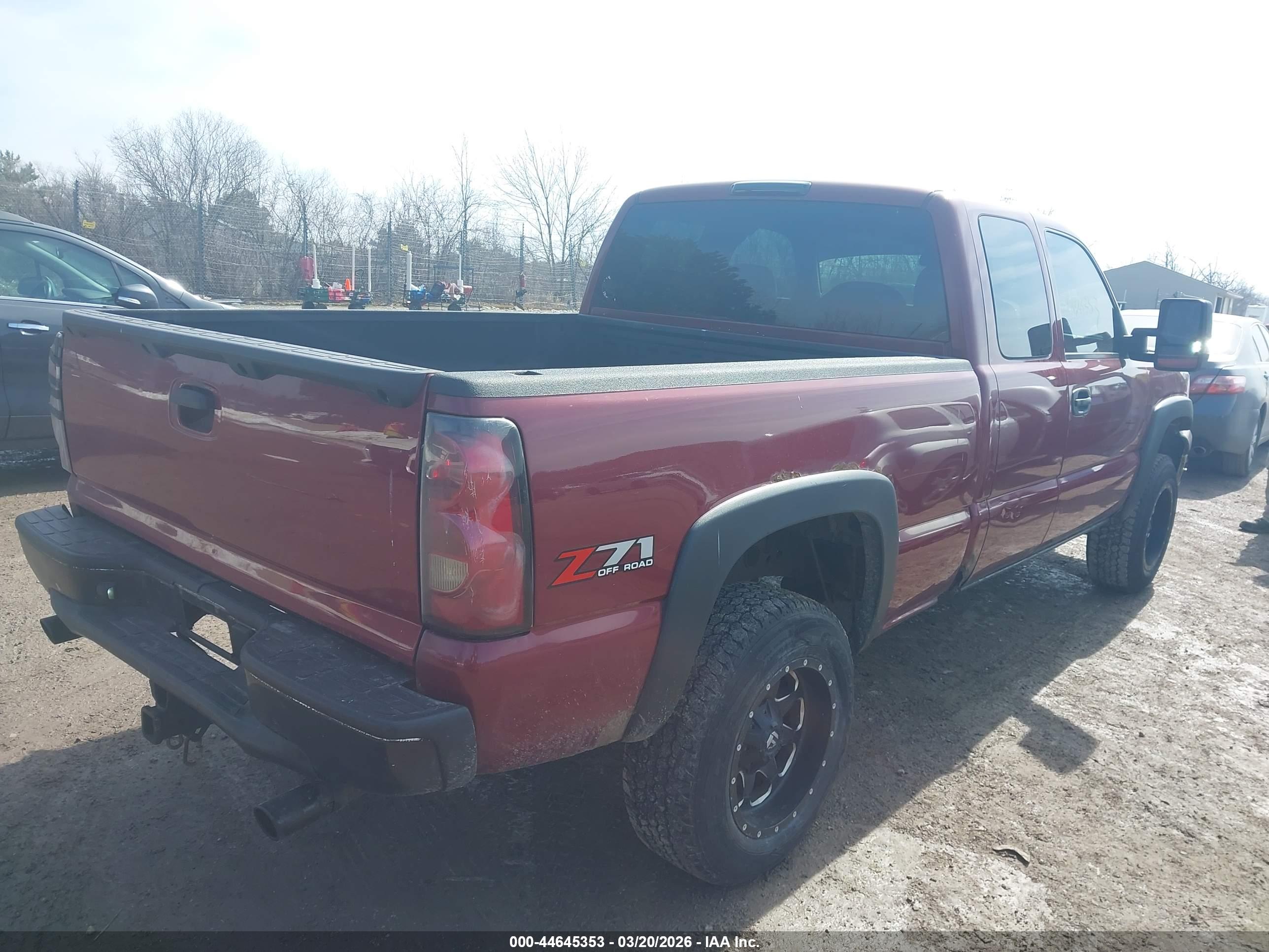 CHEVROLET SILVERADO image 4