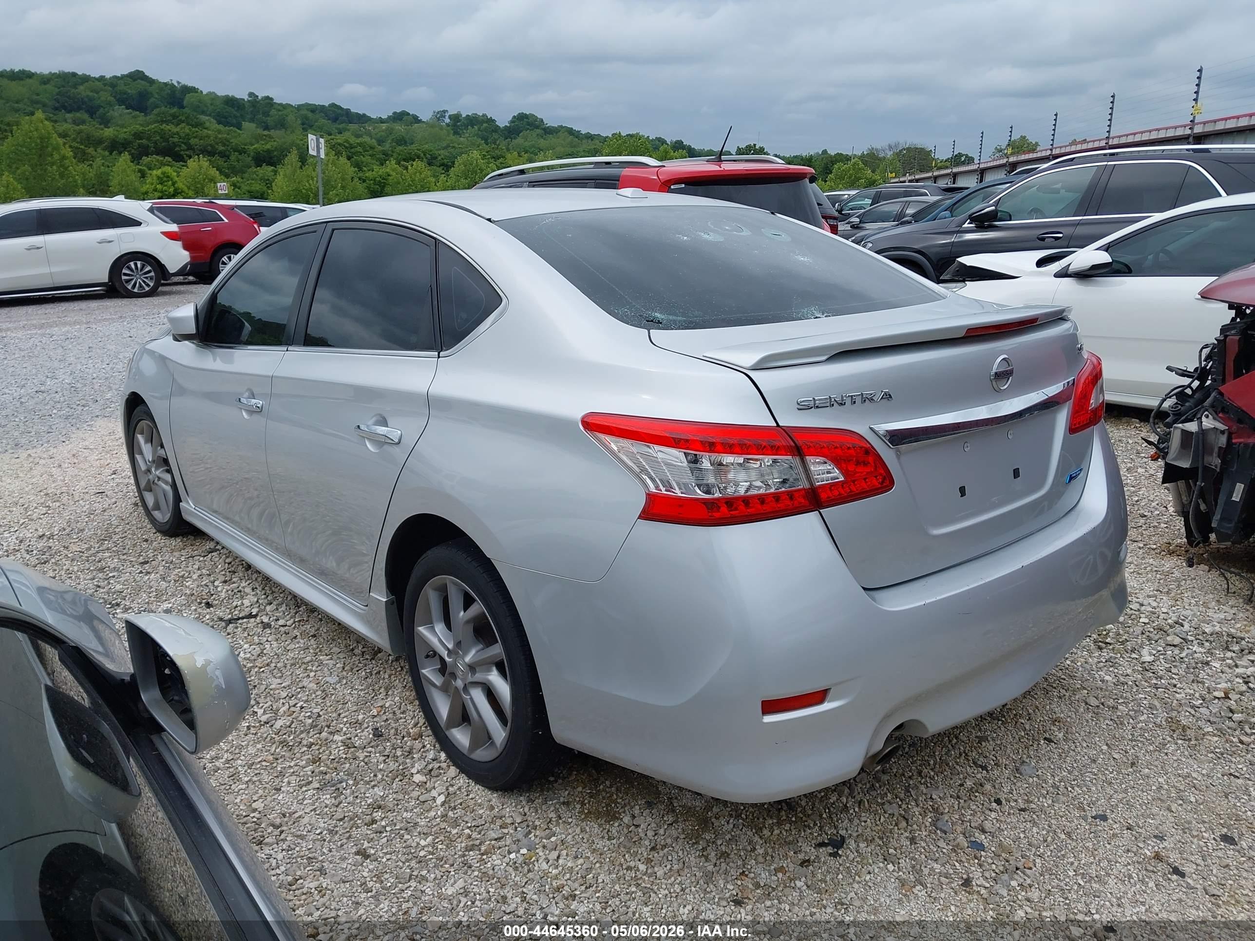 NISSAN SENTRA image 3