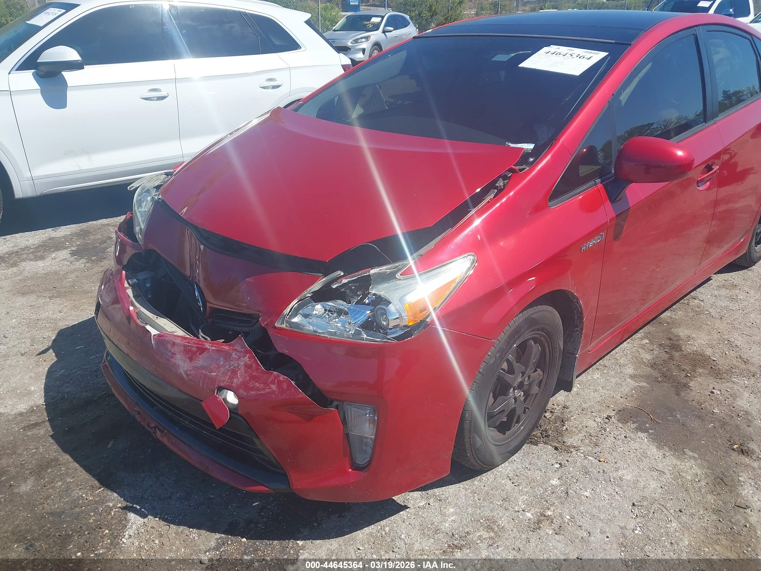 TOYOTA PRIUS image 6
