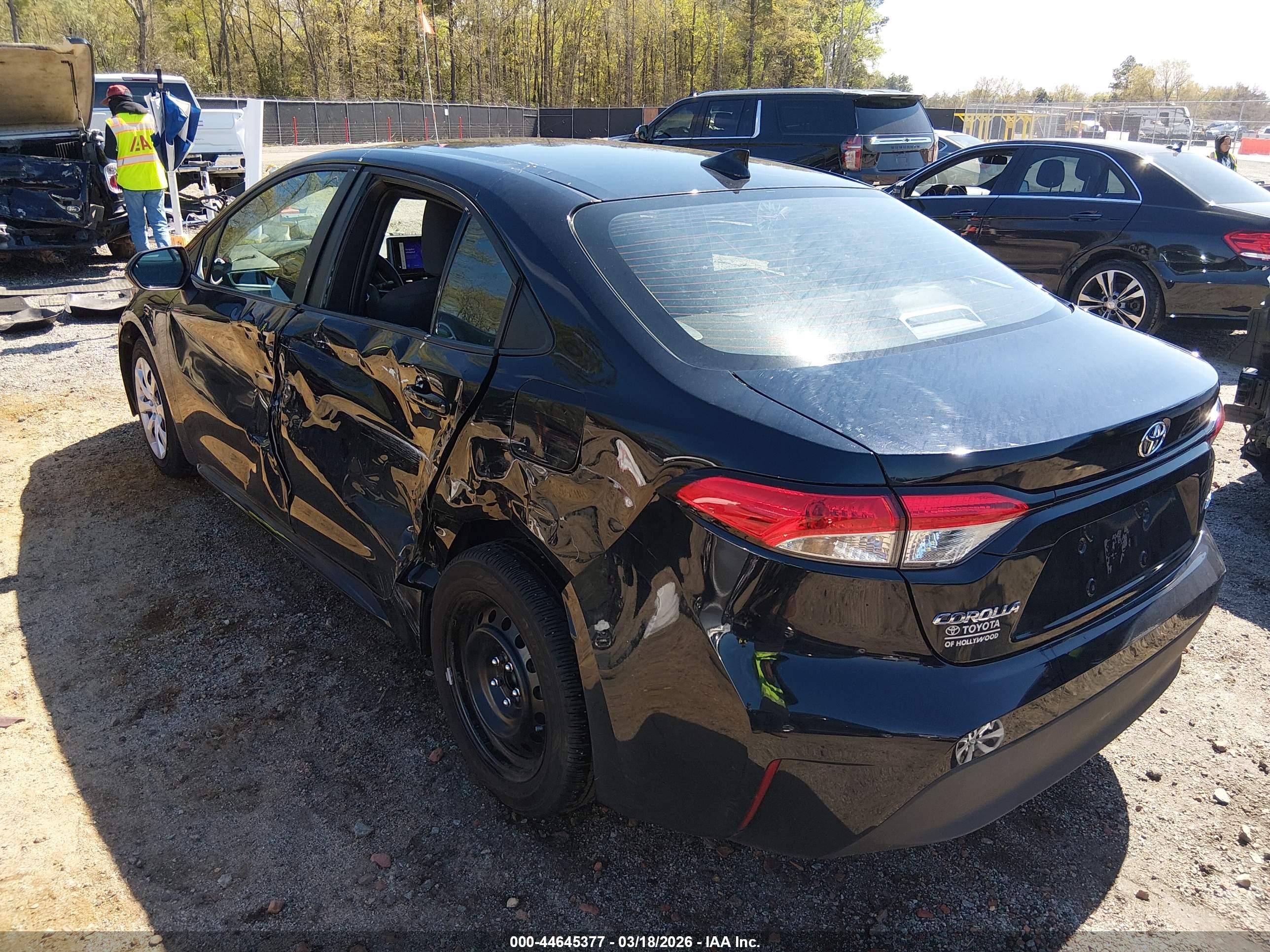 TOYOTA COROLLA image 3