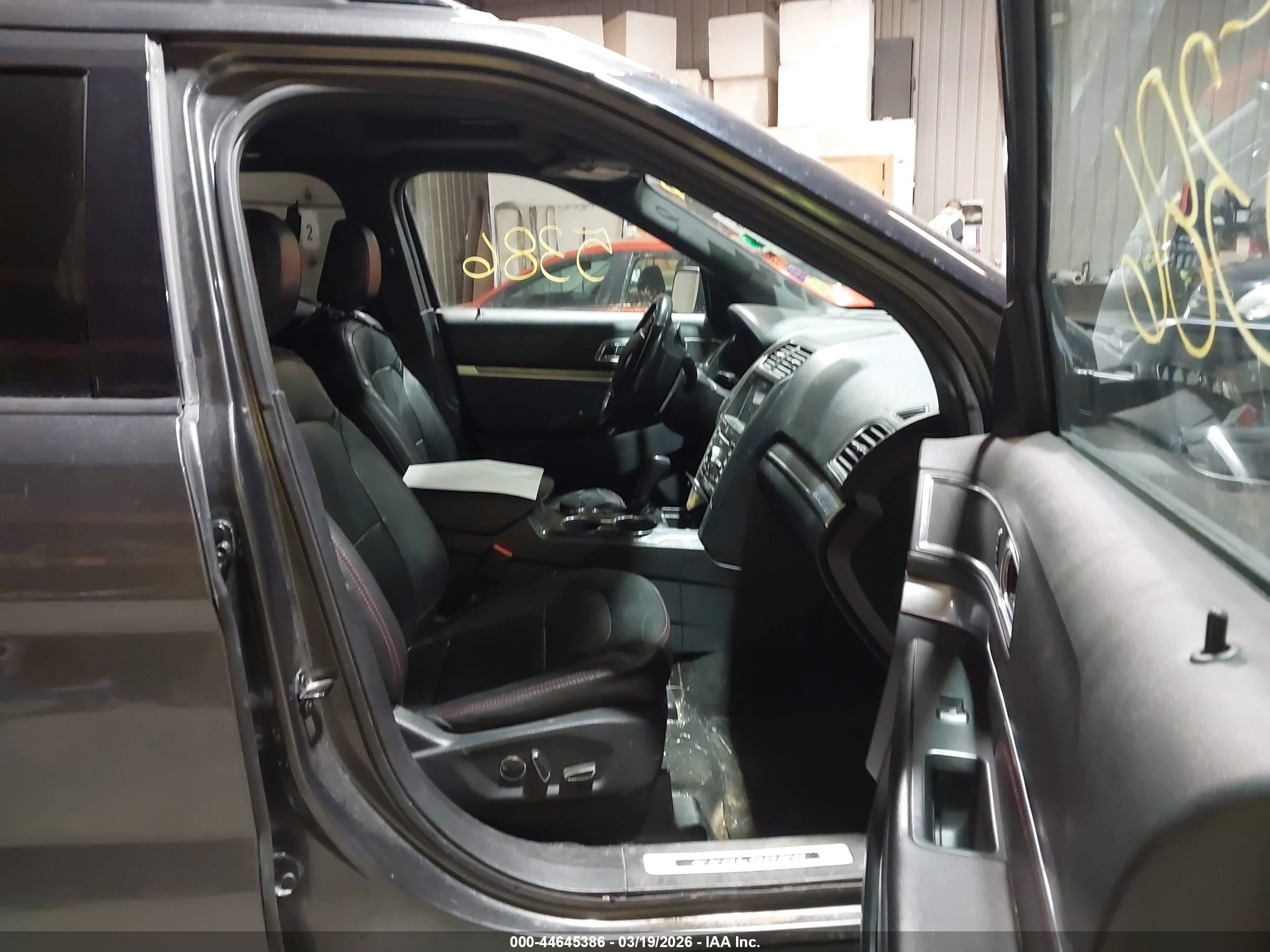FORD EXPLORER image 5