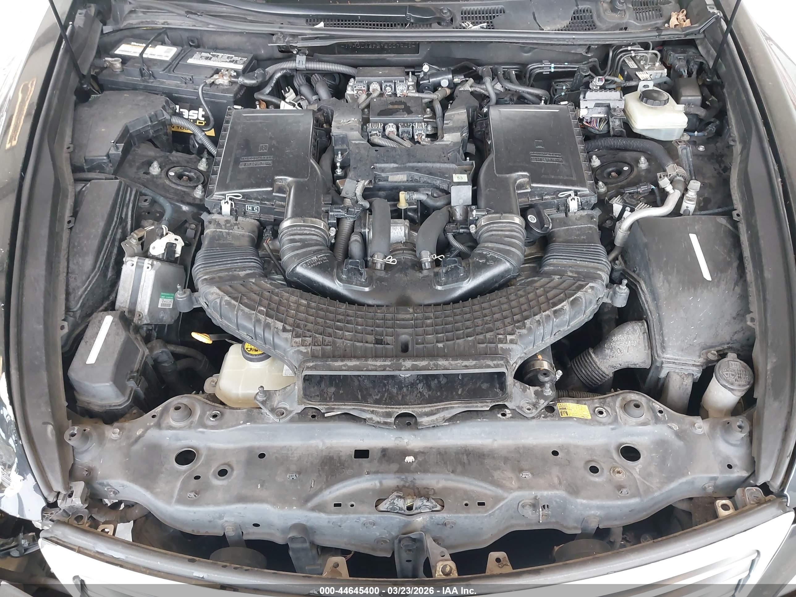 LEXUS LS image 10