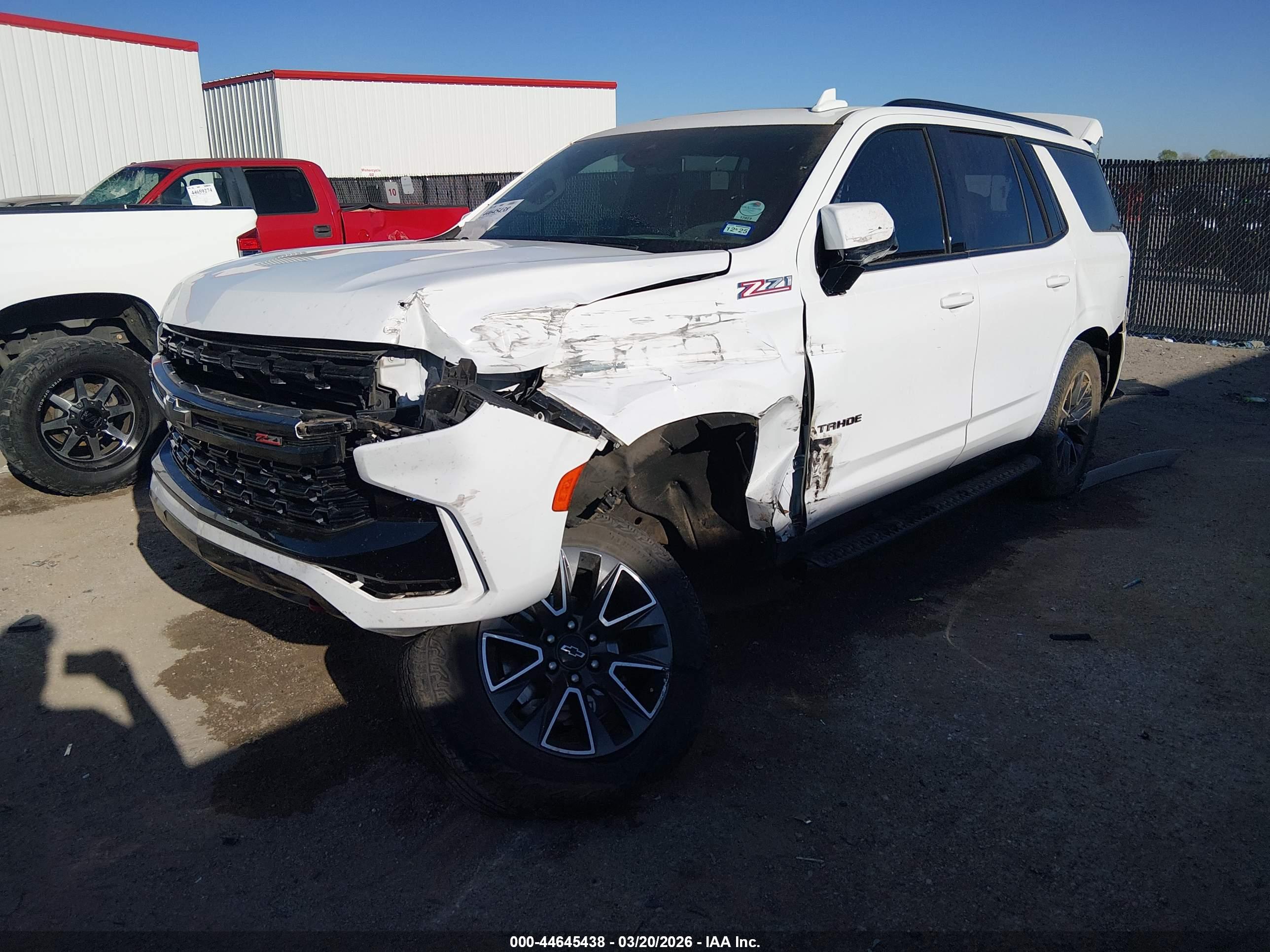 CHEVROLET TAHOE image 2