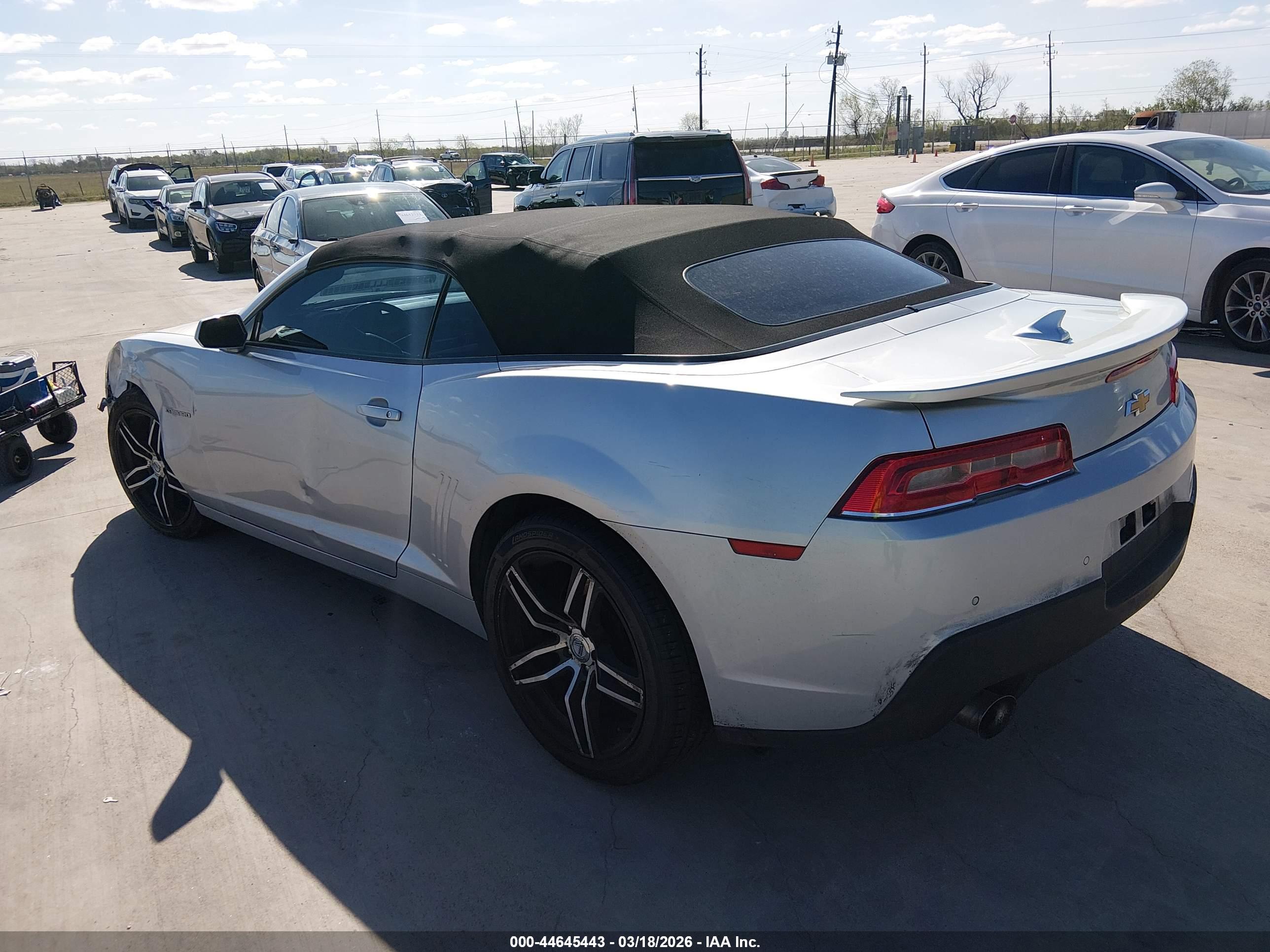 CHEVROLET CAMARO image 3