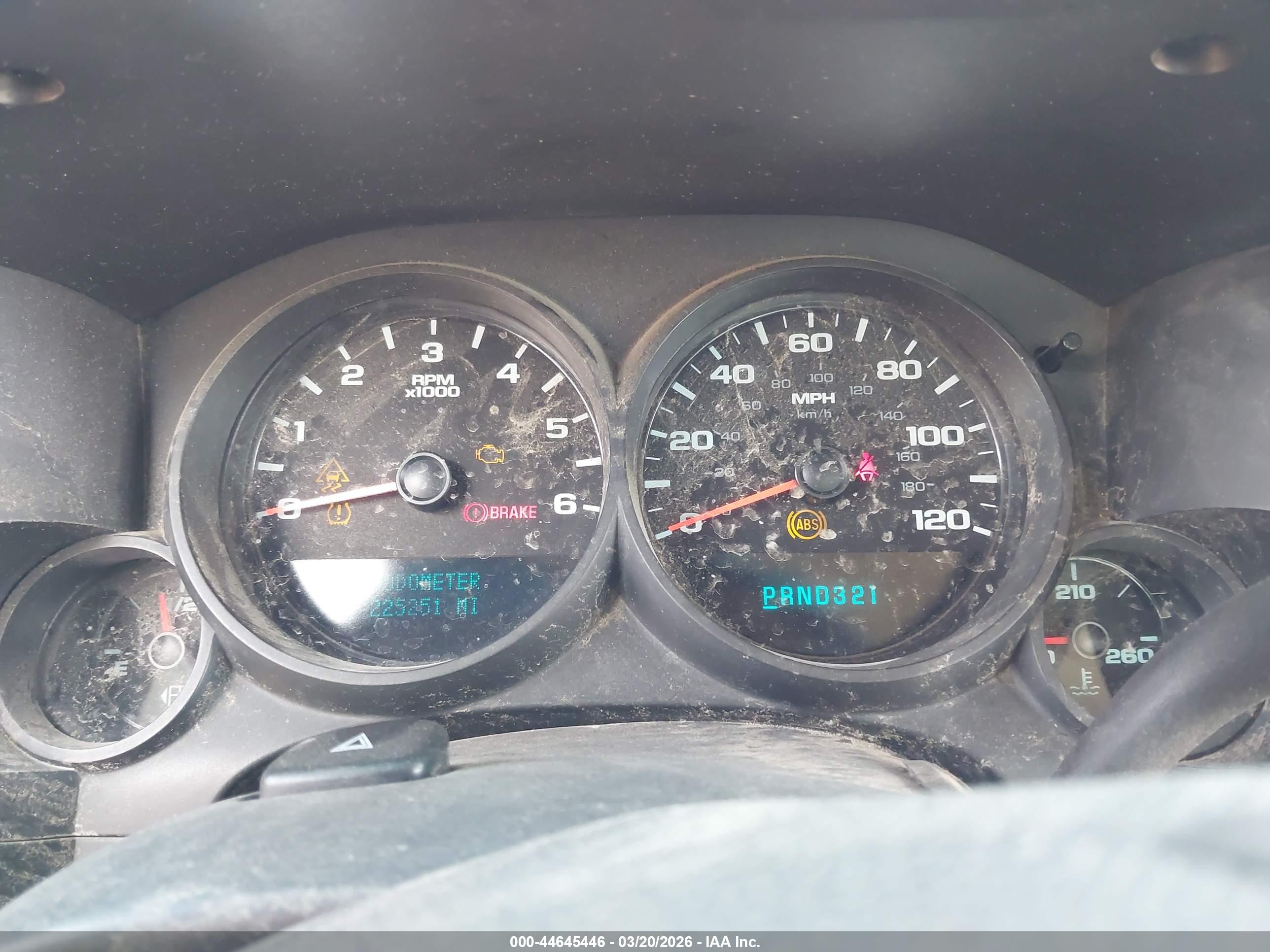 CHEVROLET SILVERADO image 7
