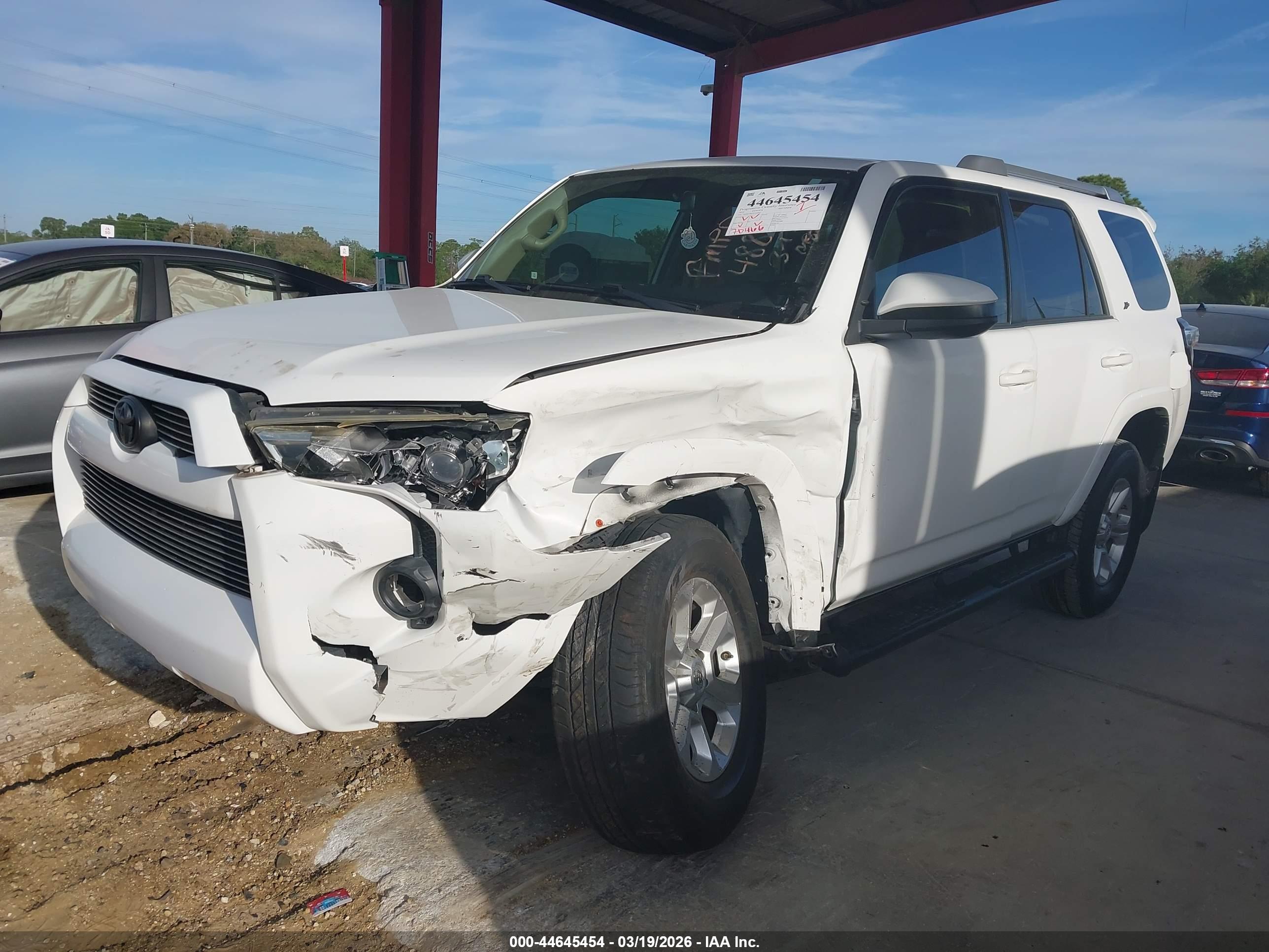 TOYOTA 4RUNNER image 2