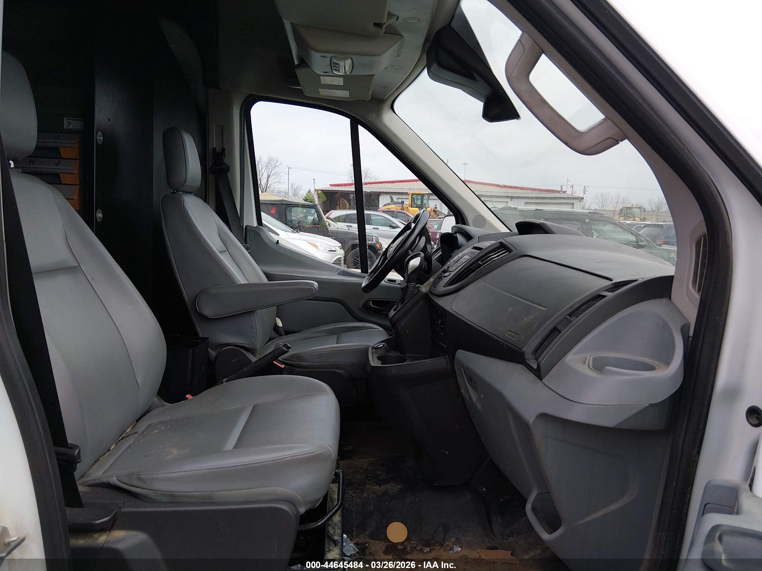 FORD TRANSIT-350 image 5