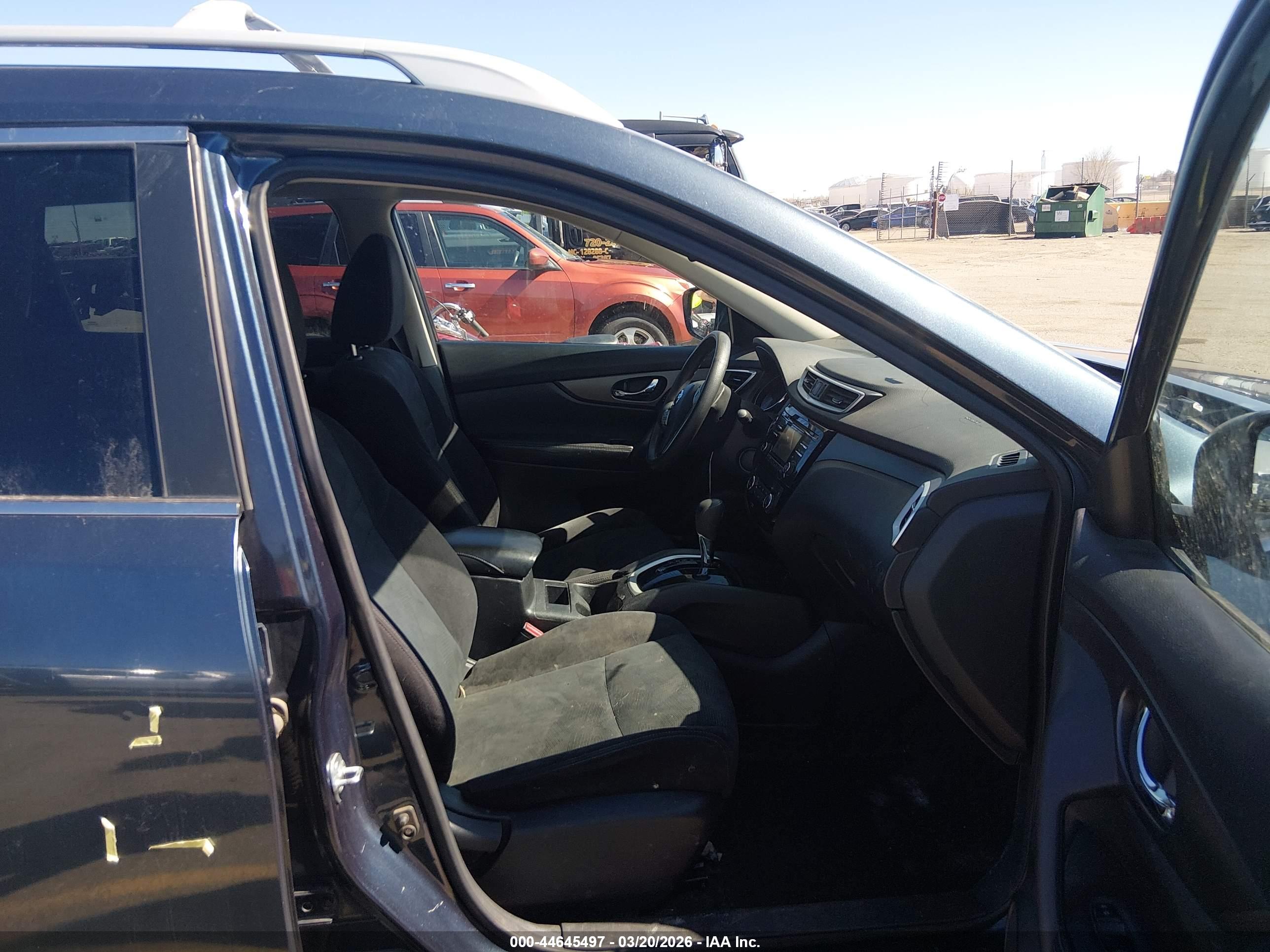 NISSAN ROGUE image 5