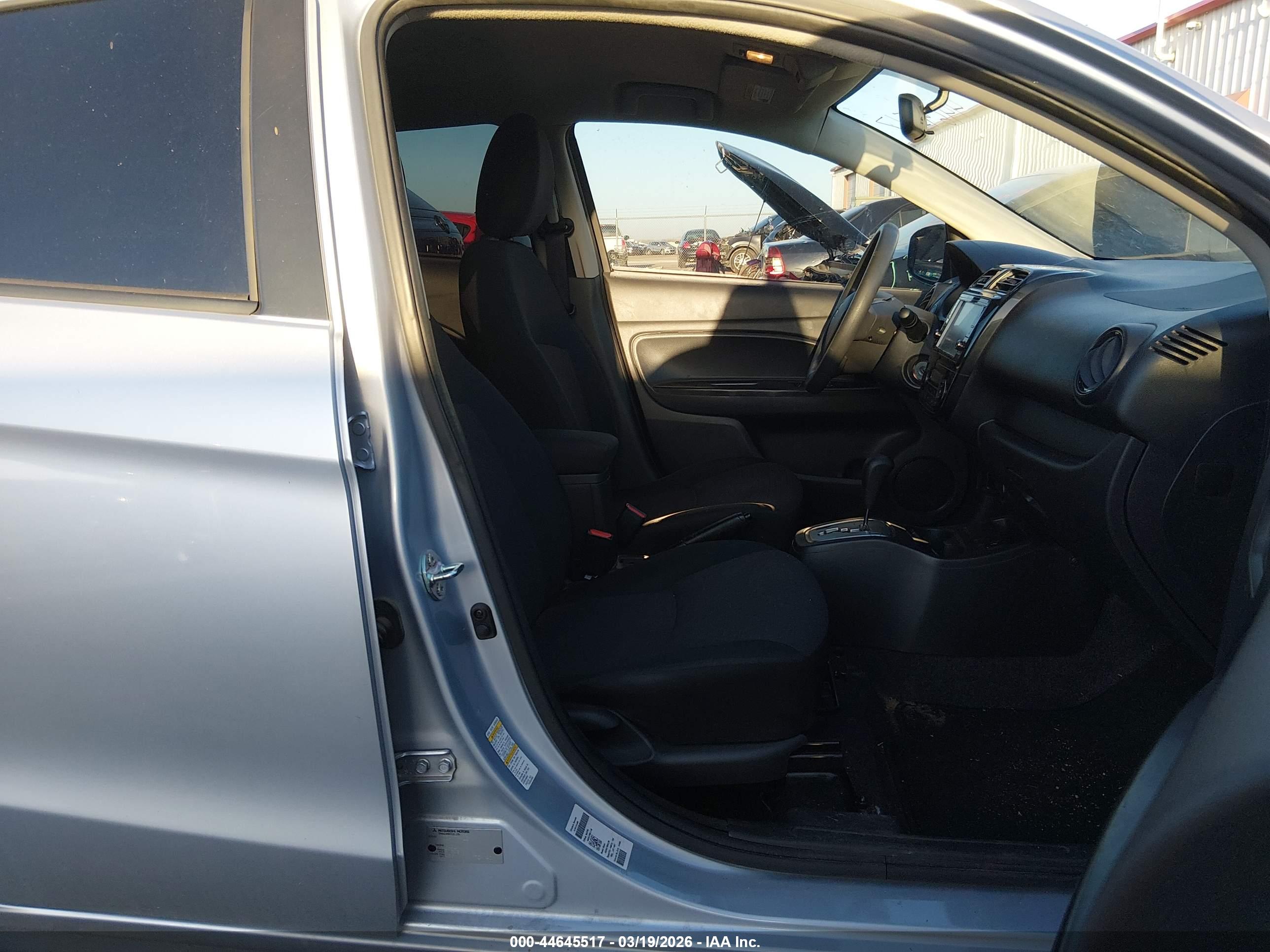 MITSUBISHI MIRAGE image 5