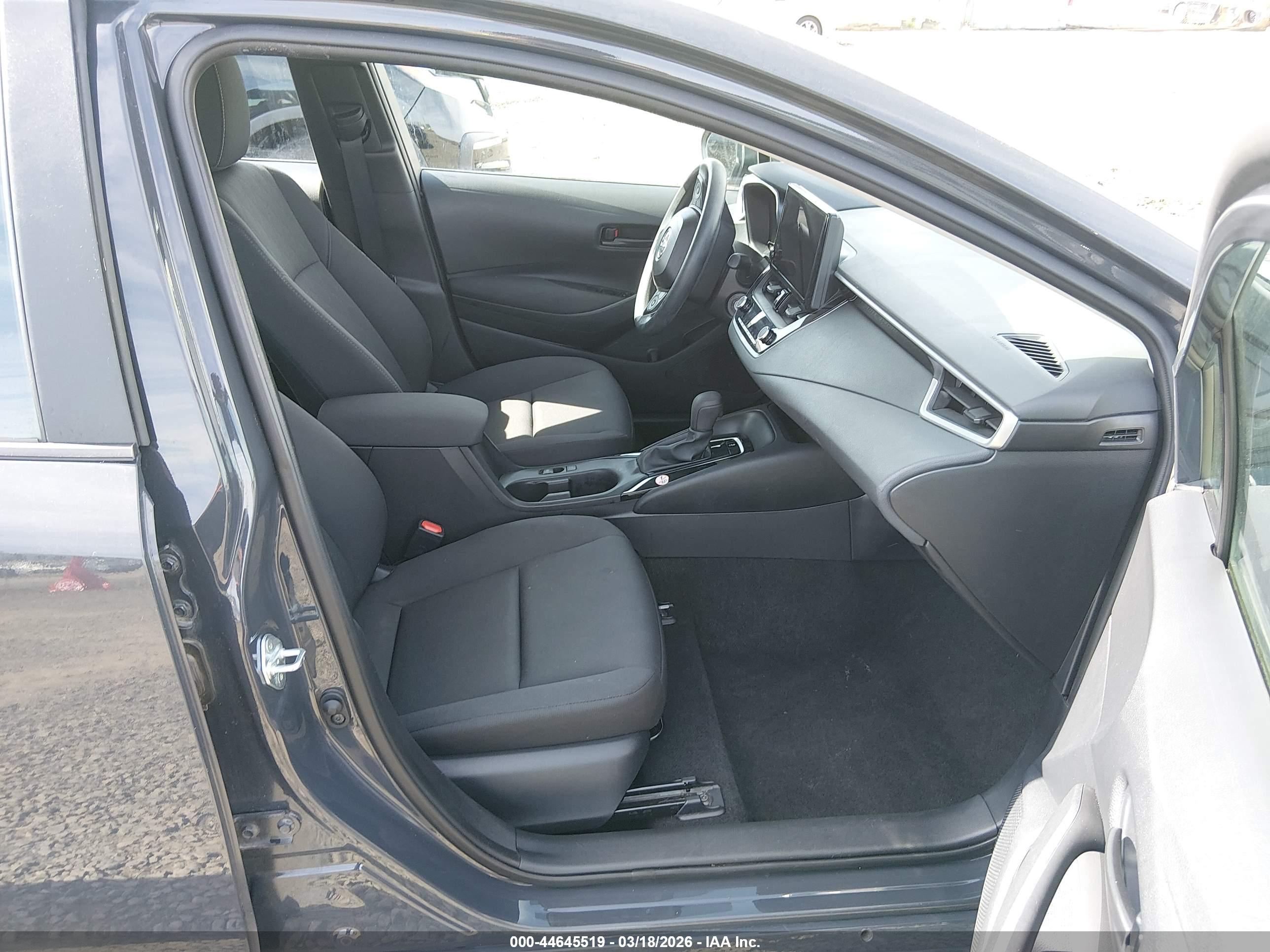 TOYOTA COROLLA image 5