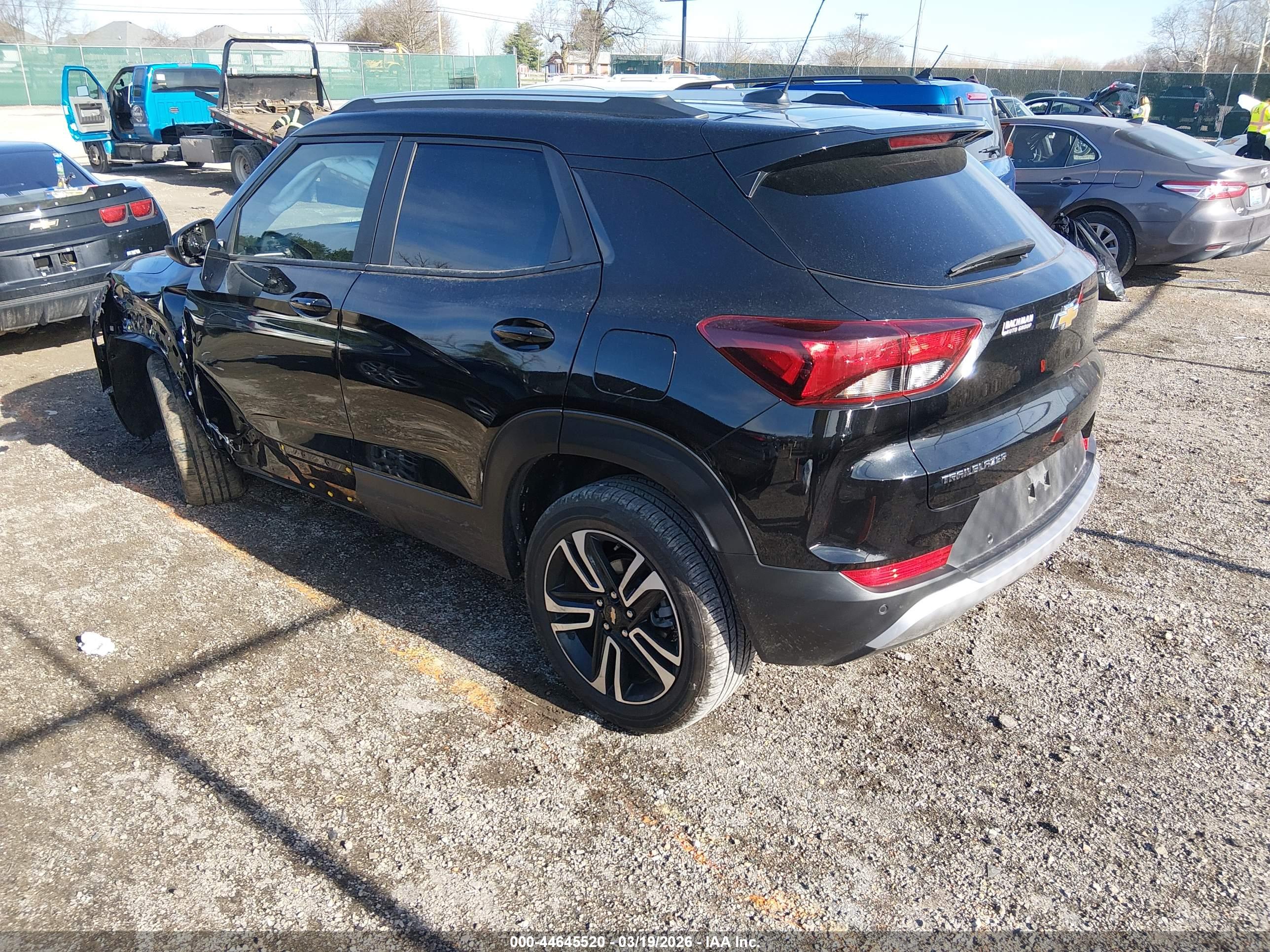 CHEVROLET TRAILBLAZER image 3