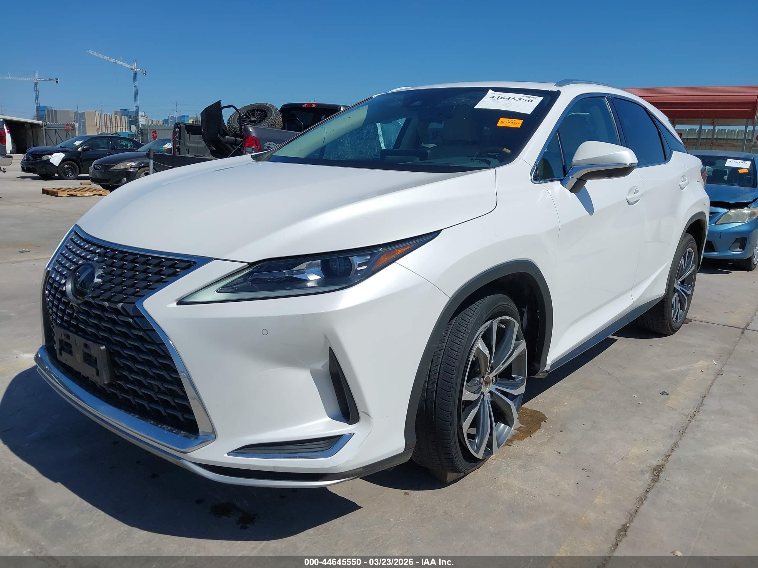 LEXUS RX image 2