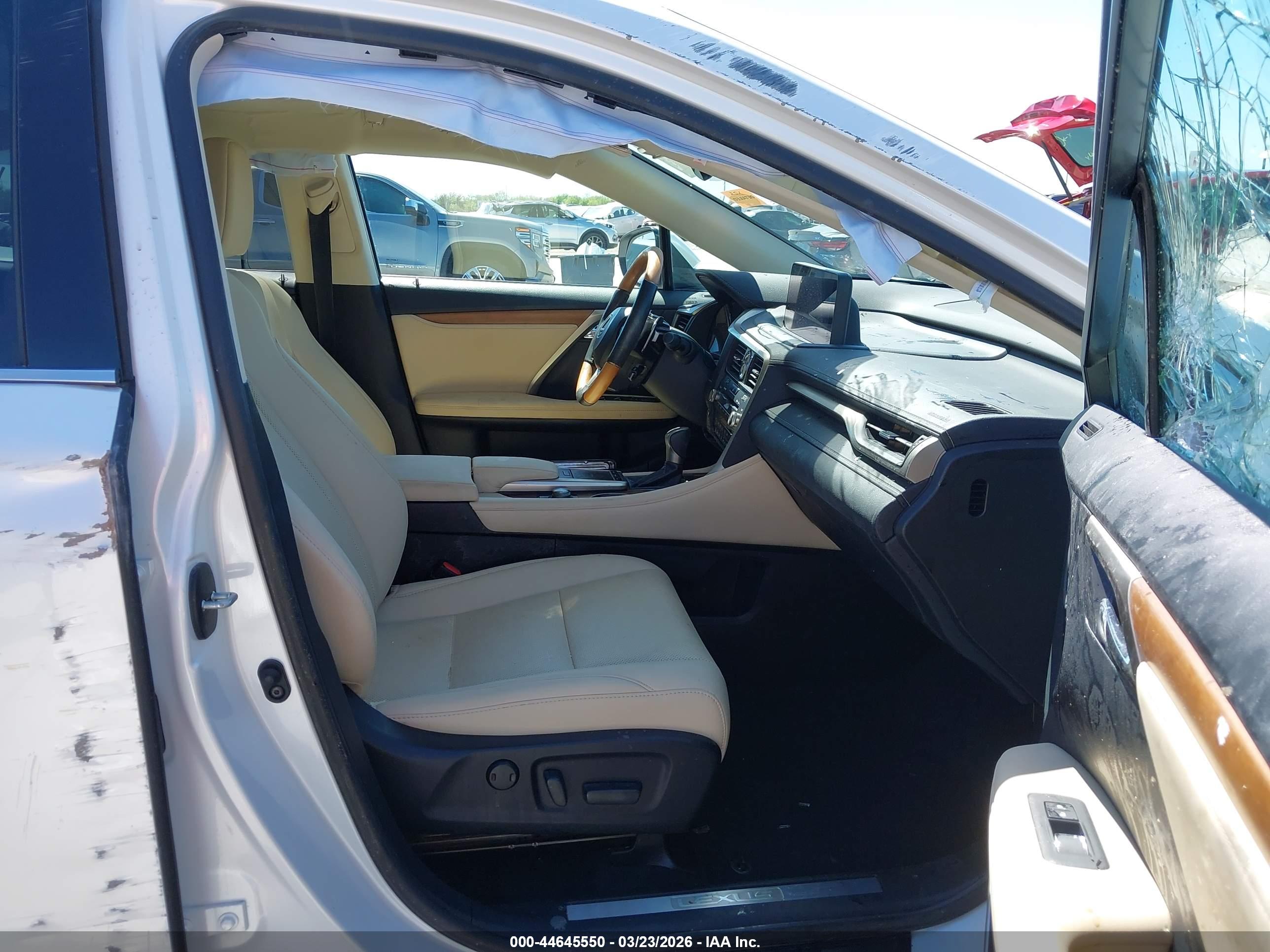 LEXUS RX image 5