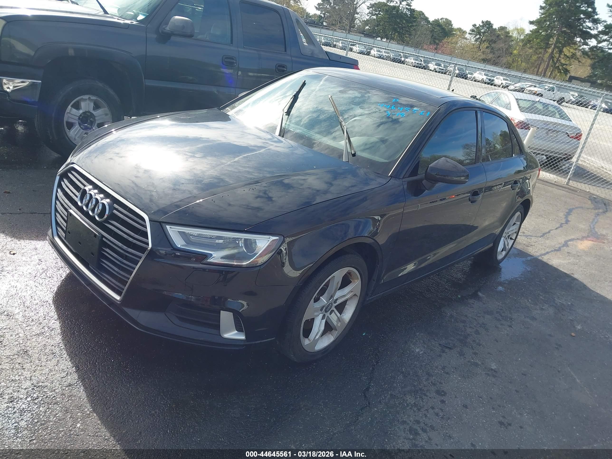 AUDI A3 image 2