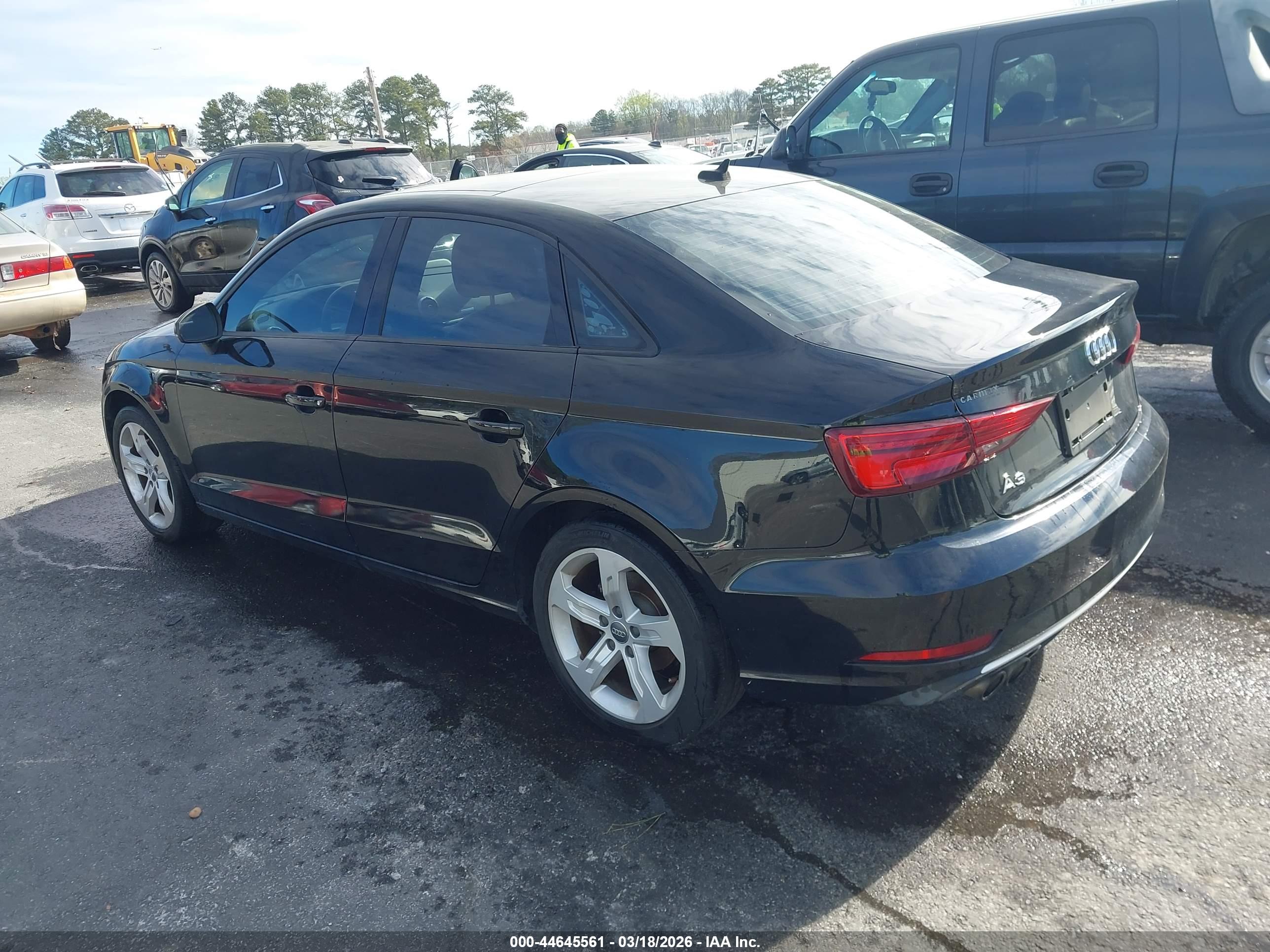 AUDI A3 image 3