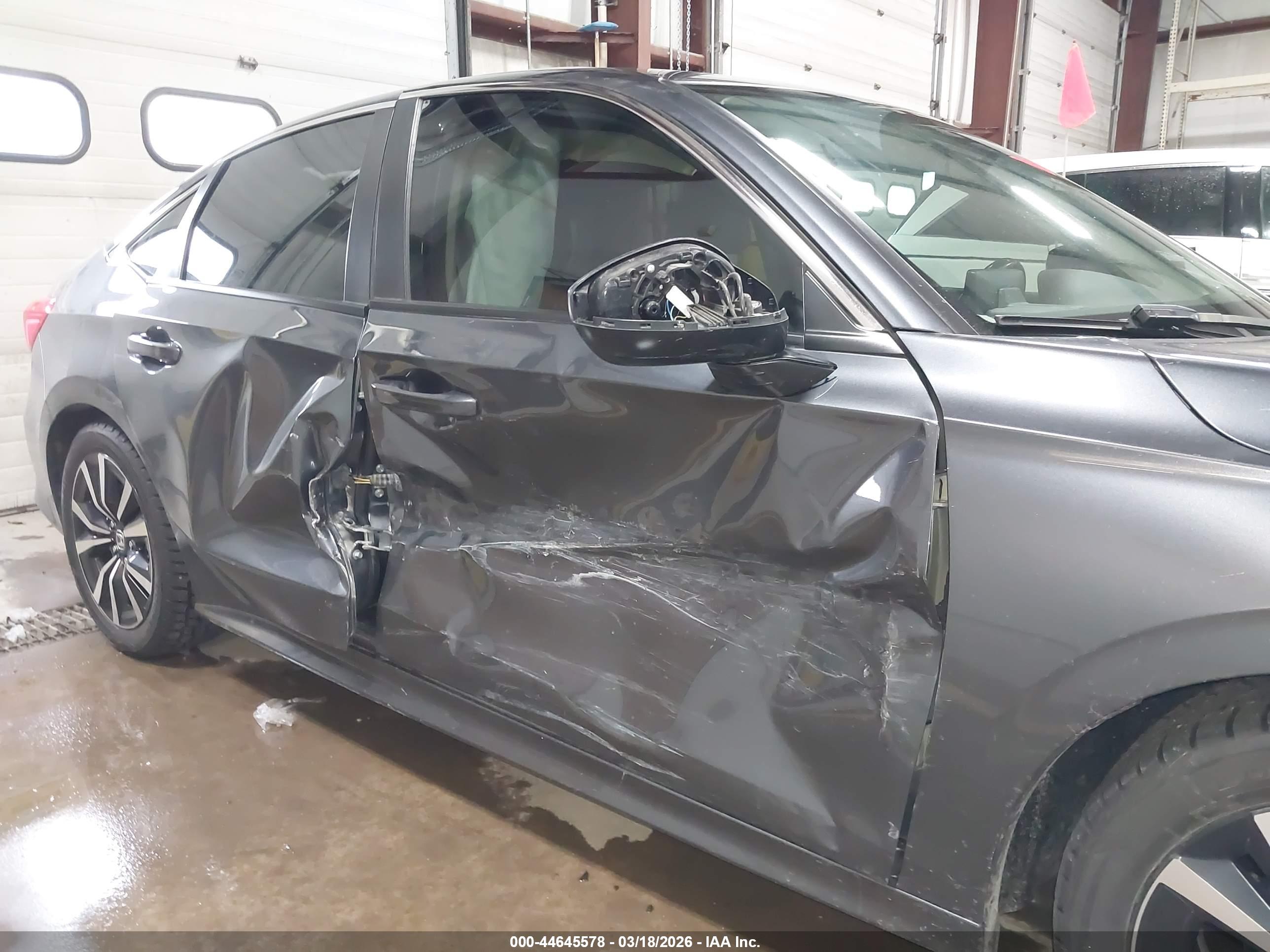 HONDA CIVIC image 6