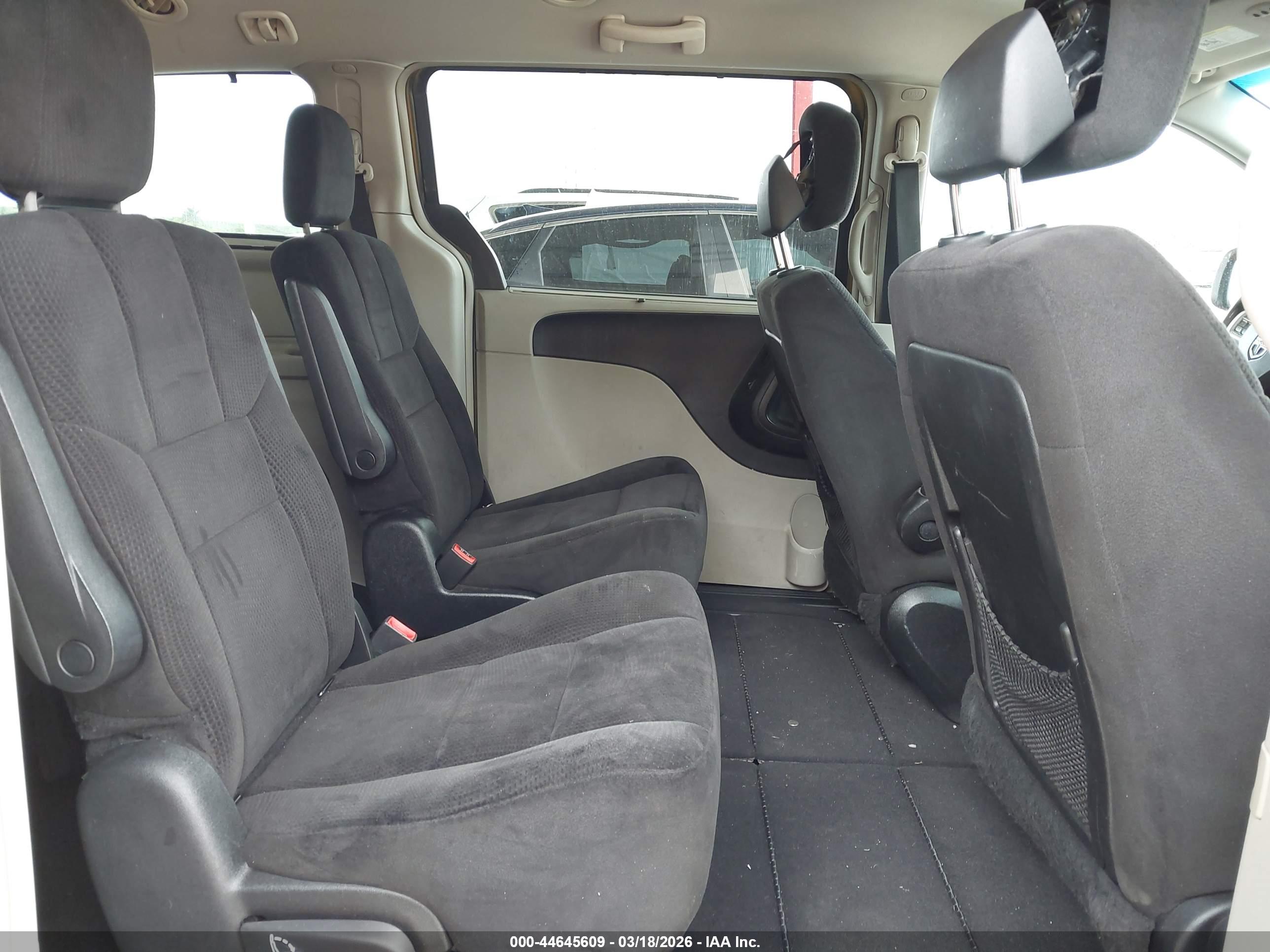 DODGE GRAND image 8