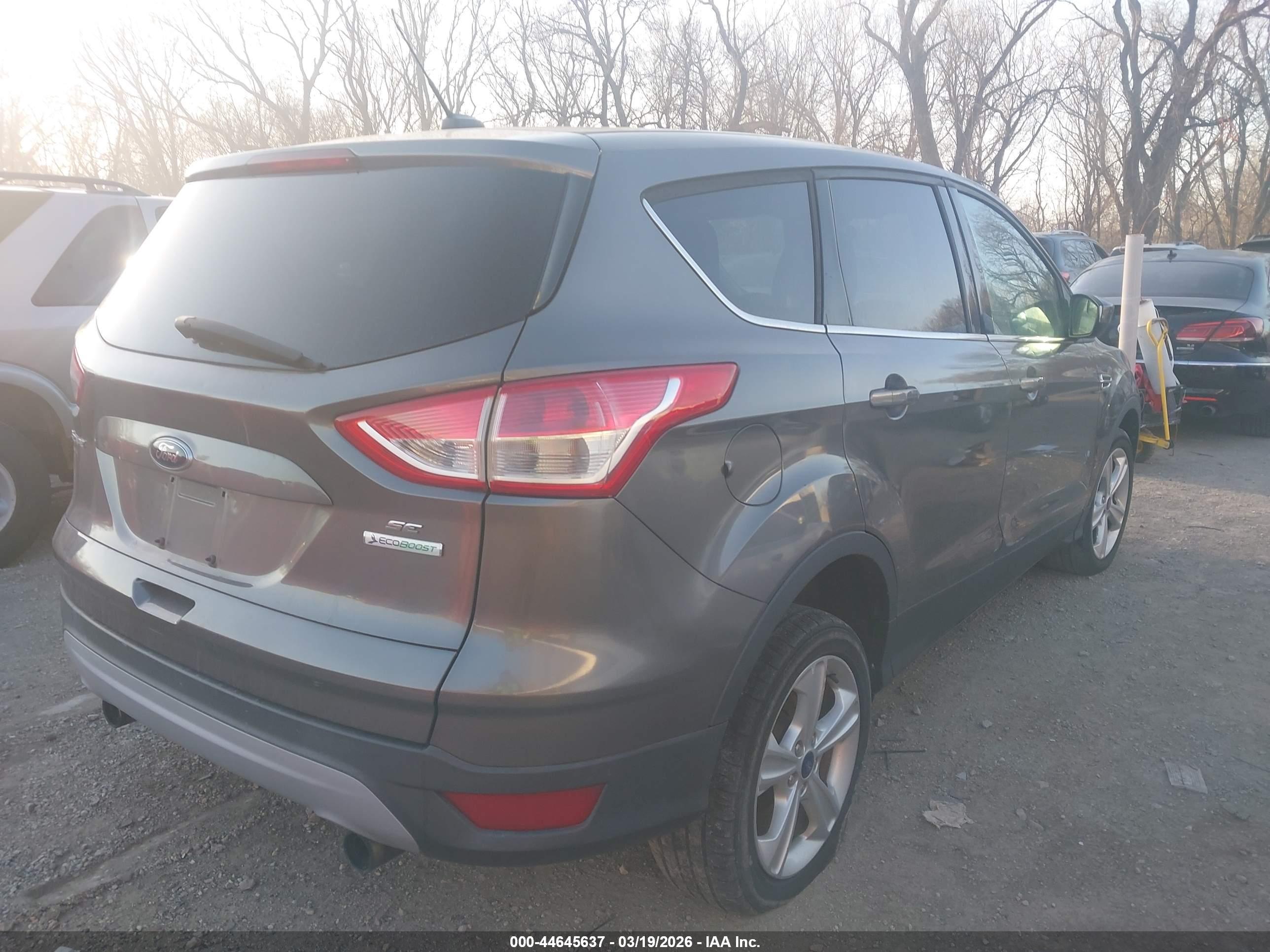FORD ESCAPE image 4