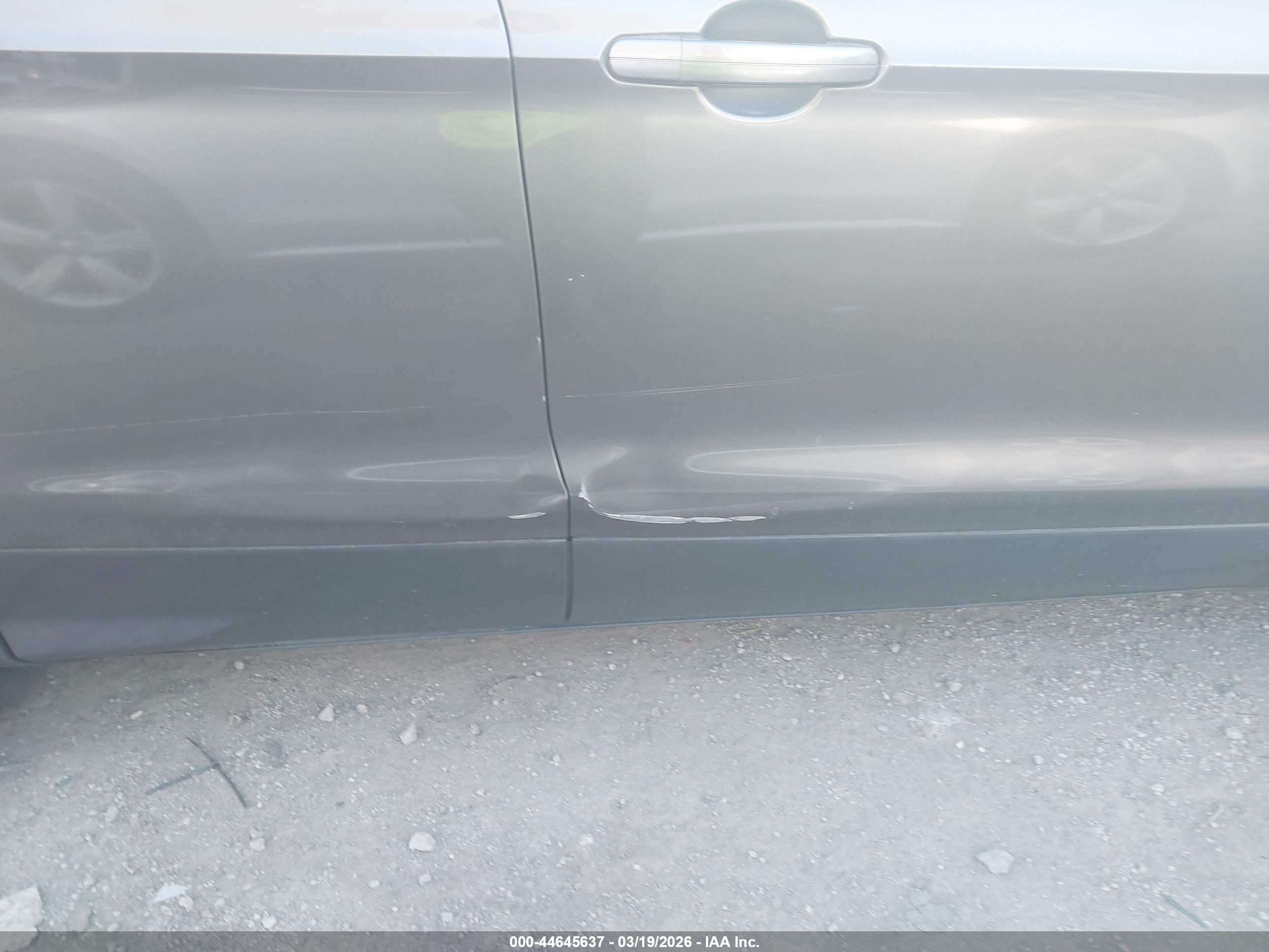 FORD ESCAPE image 6