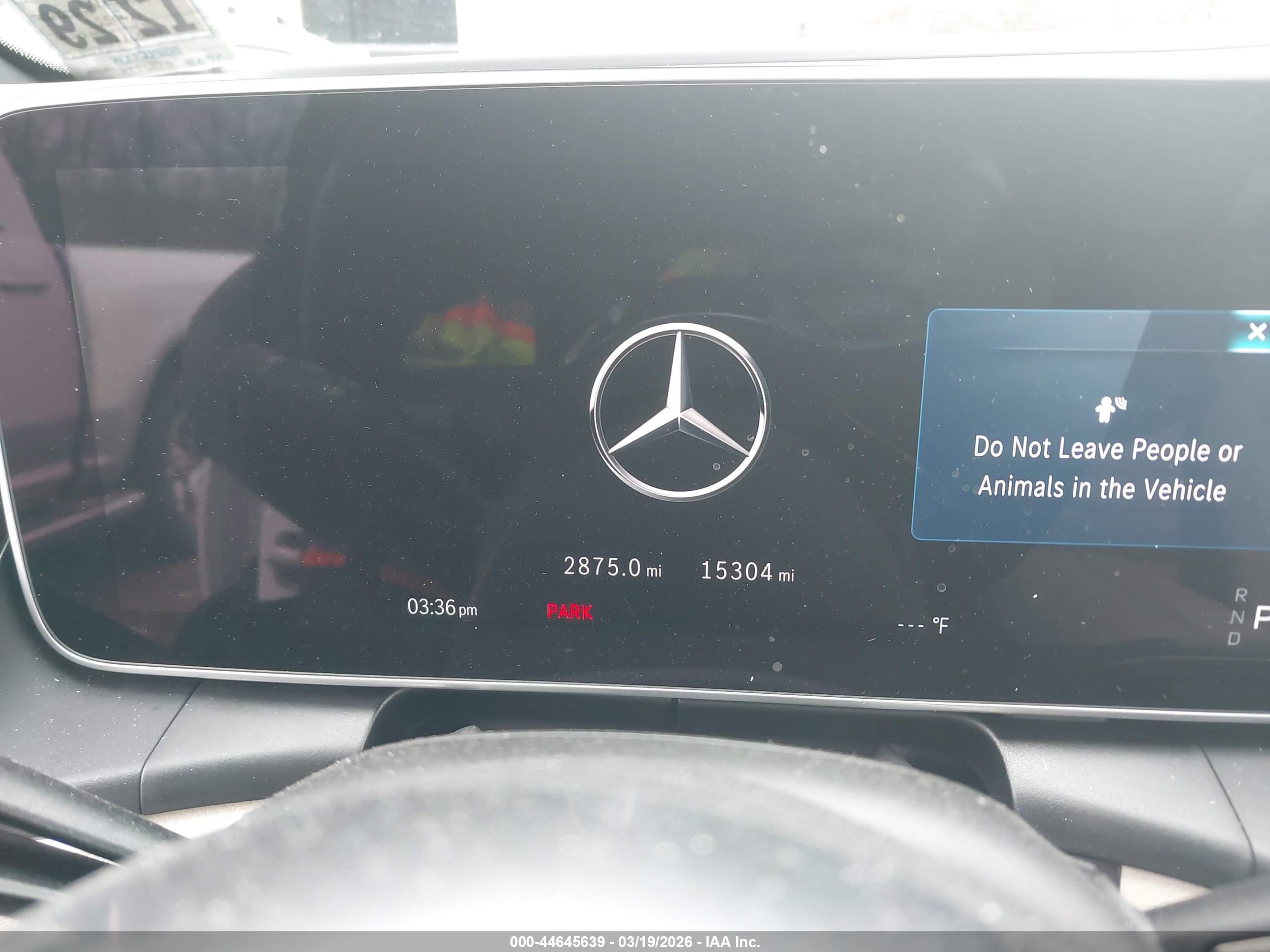 MERCEDES-BENZ GLC image 7