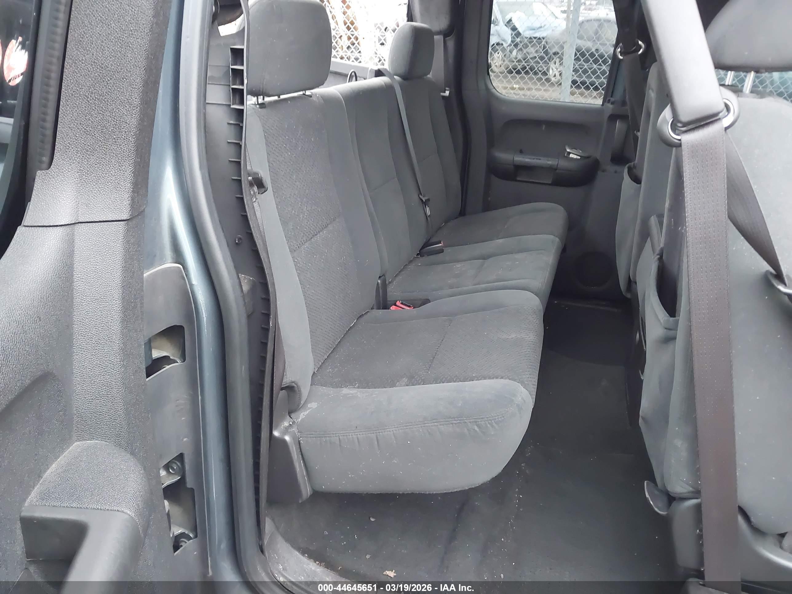 GMC SIERRA image 8