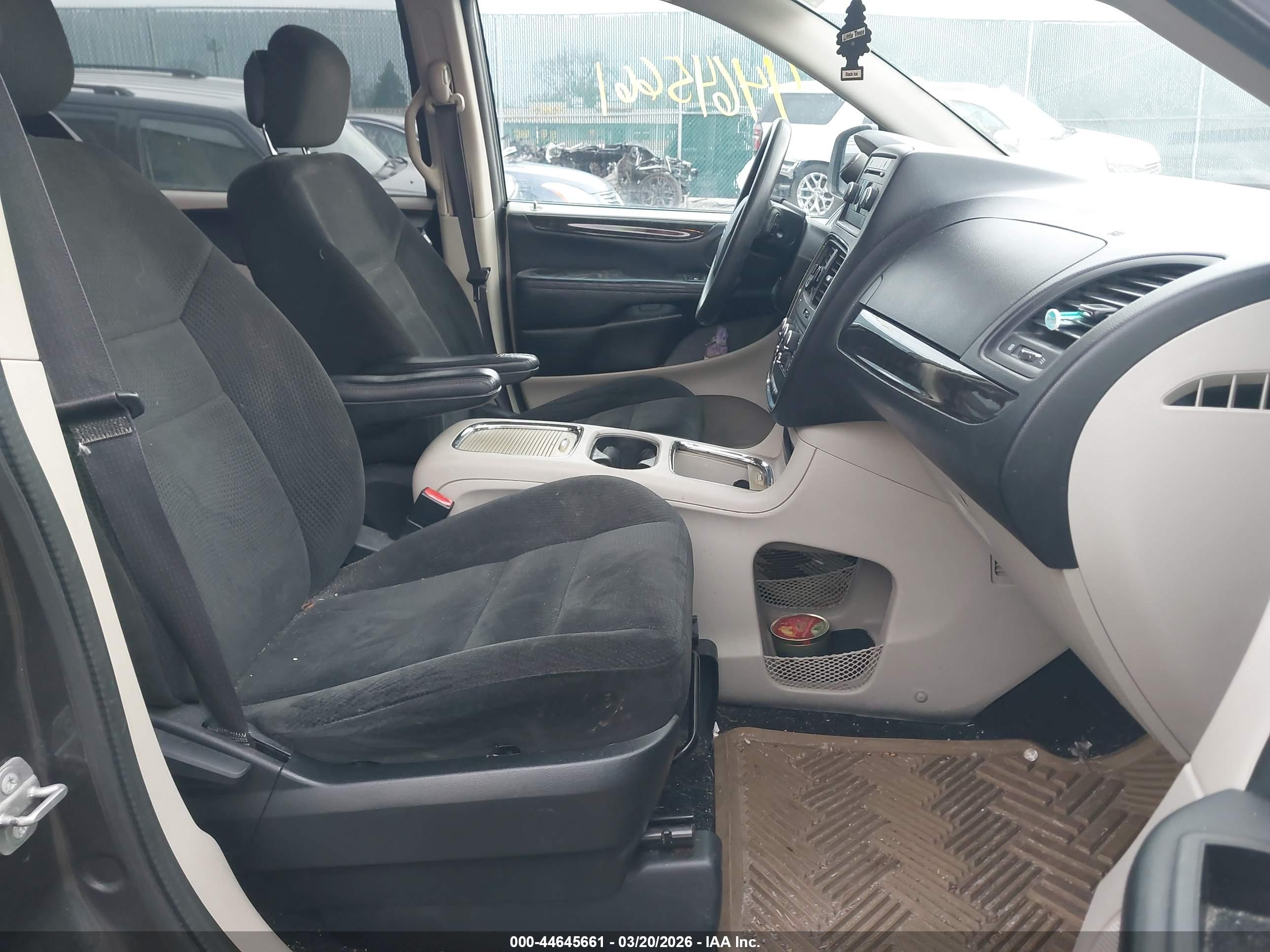 DODGE GRAND image 5