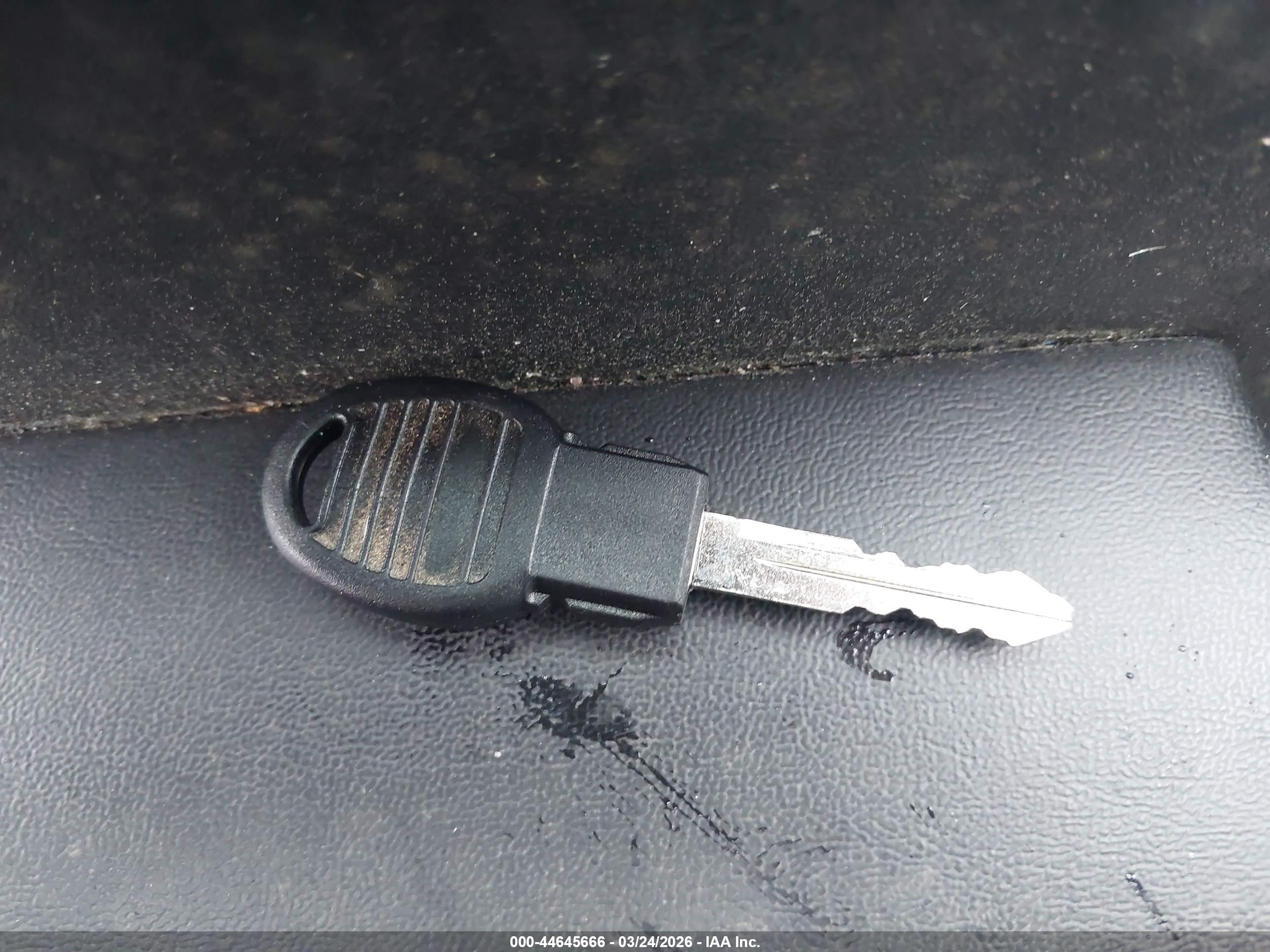 CHRYSLER TOWN image 11