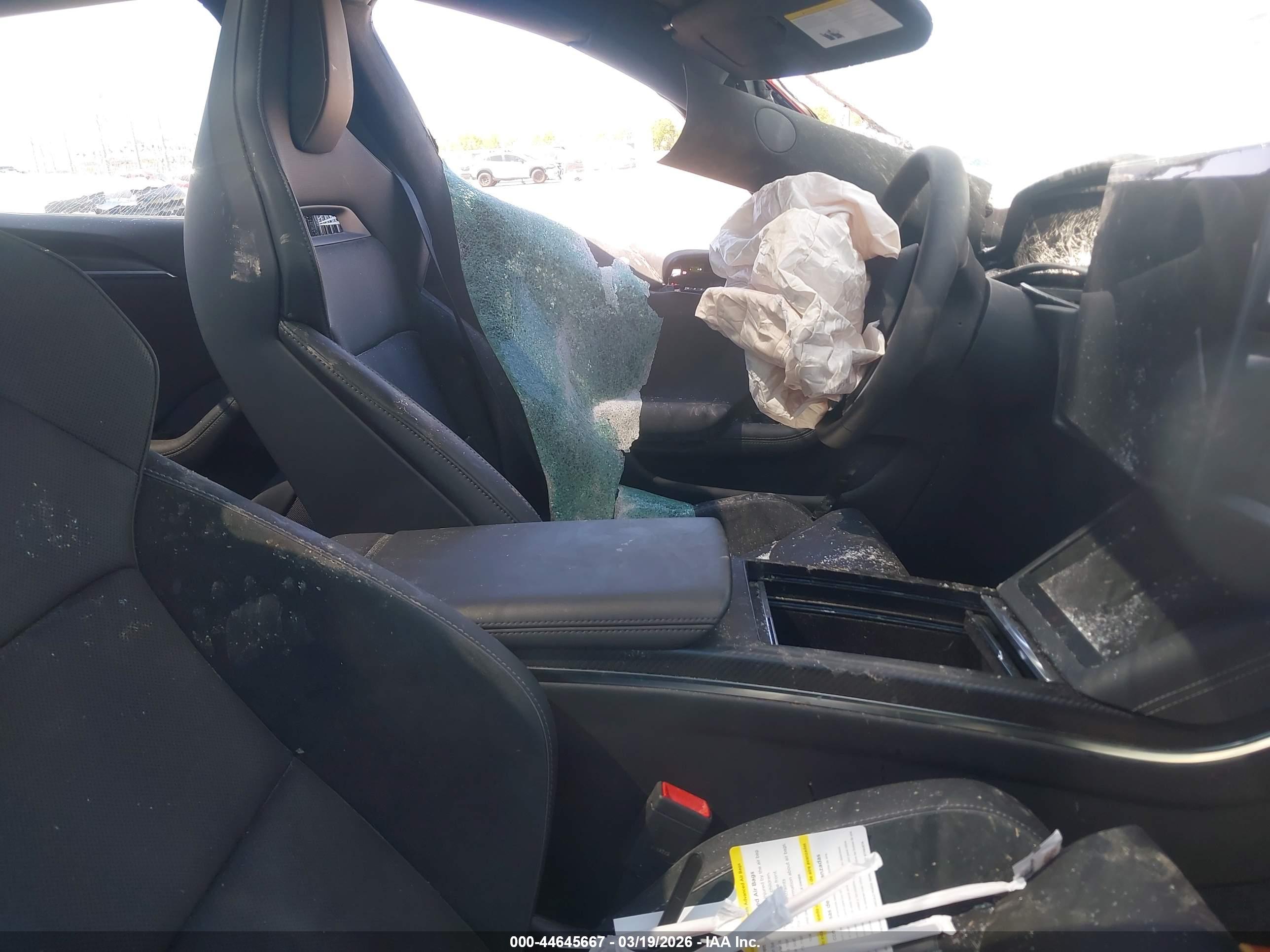 TESLA MODEL image 5
