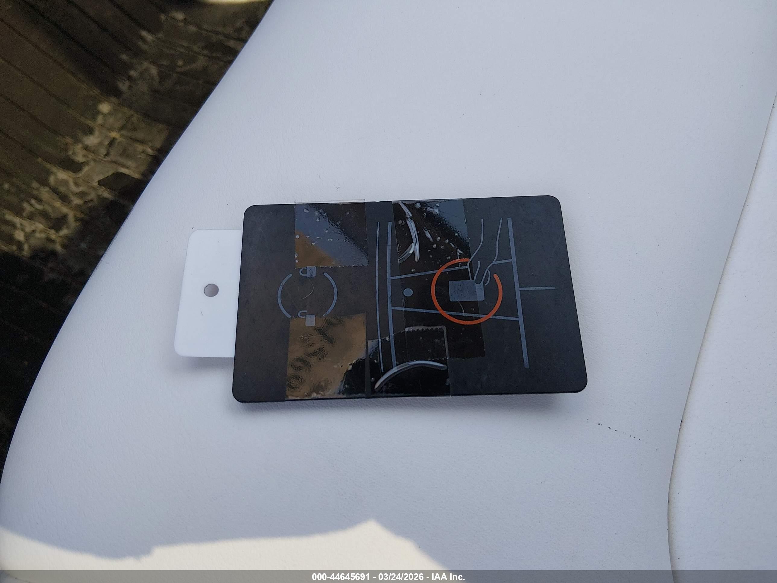 TESLA MODEL image 11