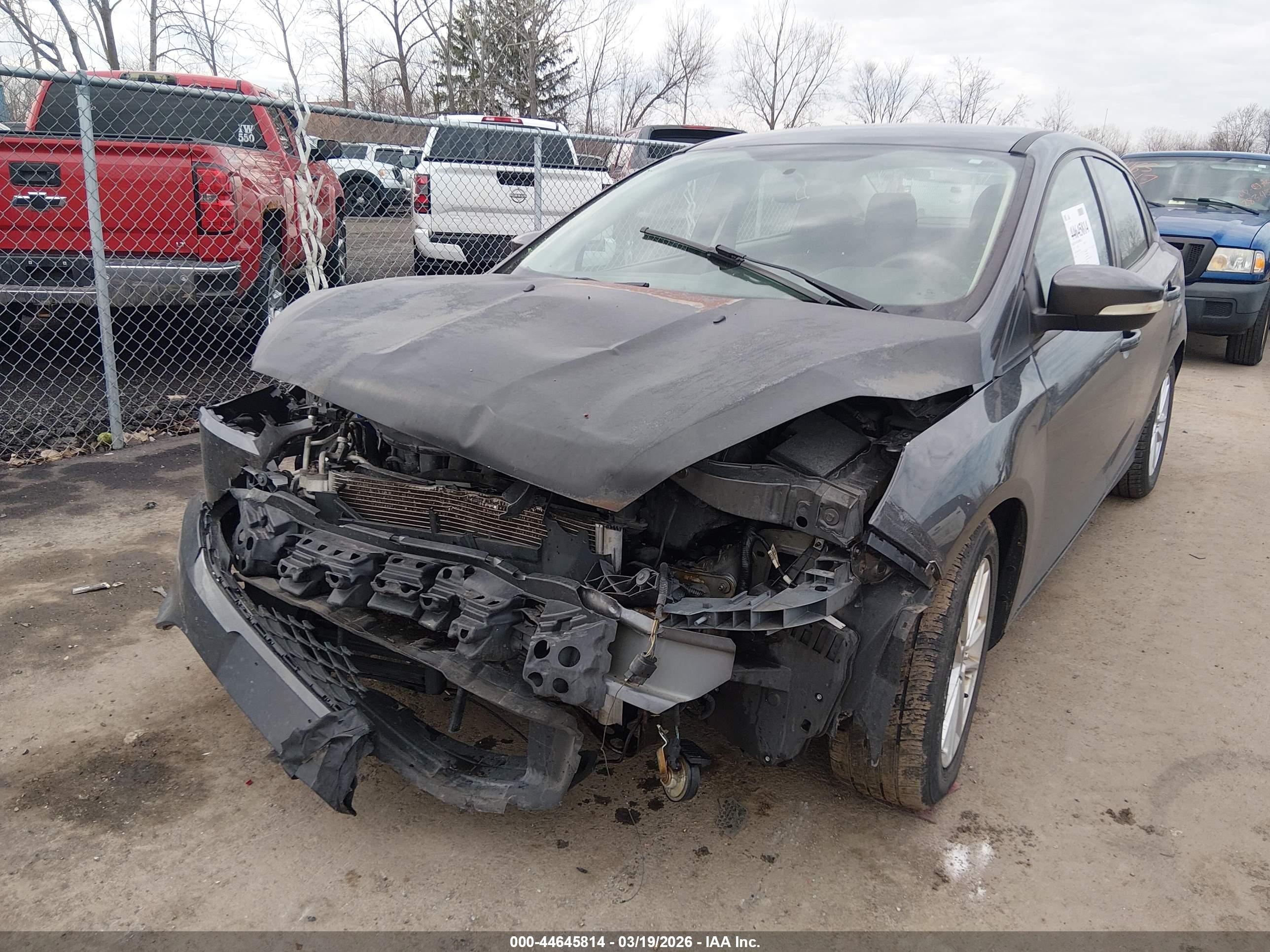 FORD FOCUS image 6