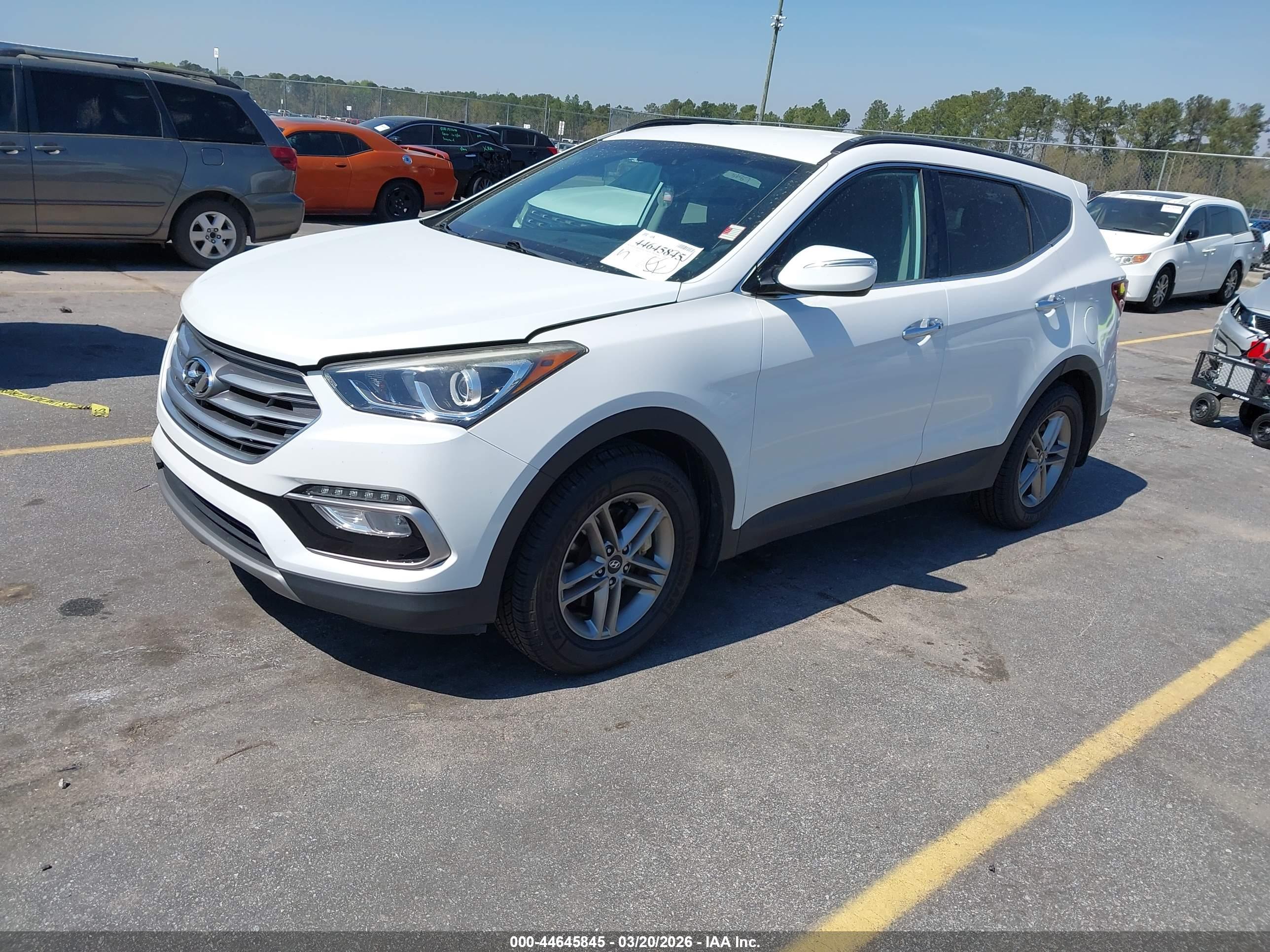 HYUNDAI SANTA image 2