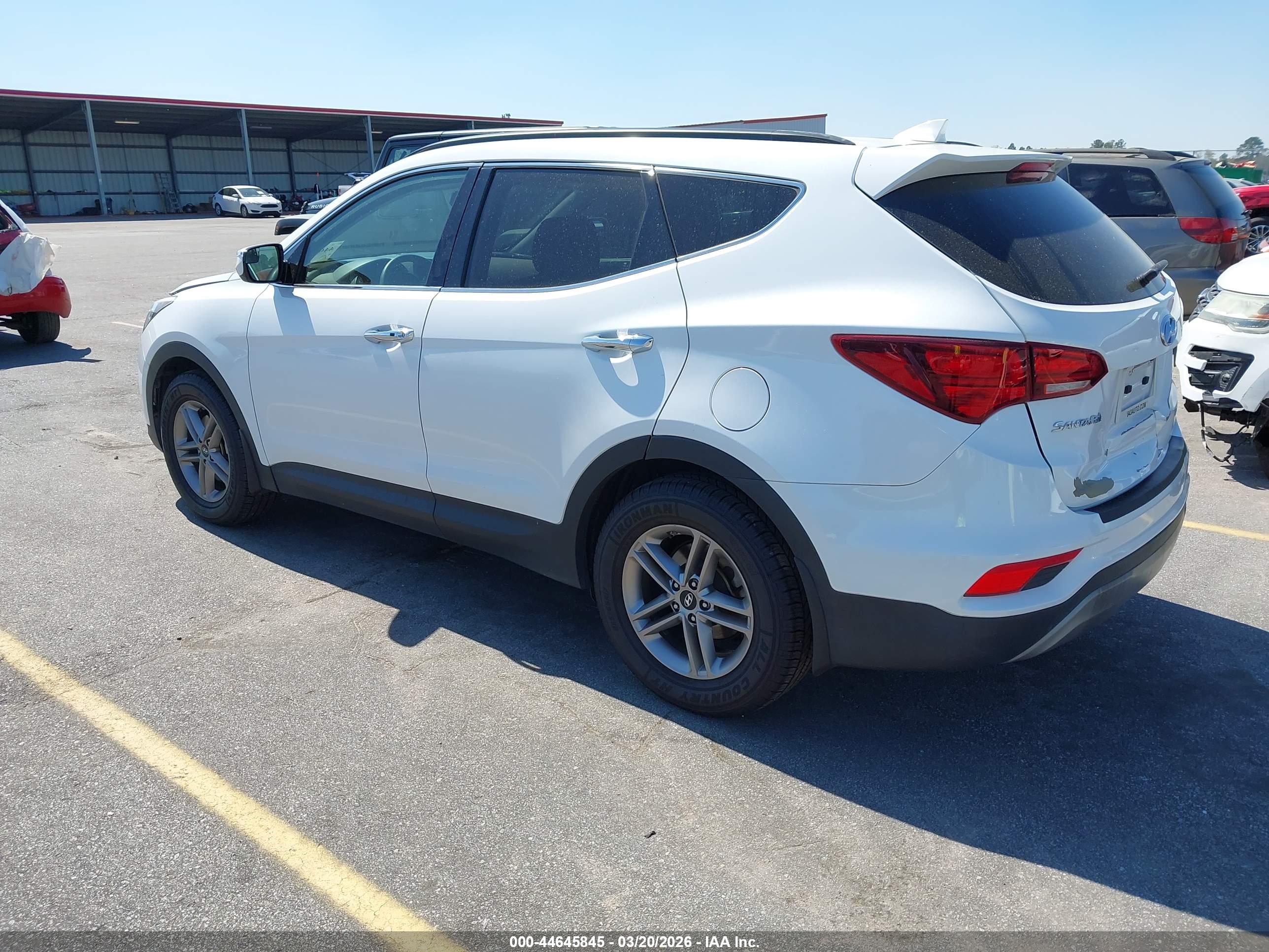 HYUNDAI SANTA image 3