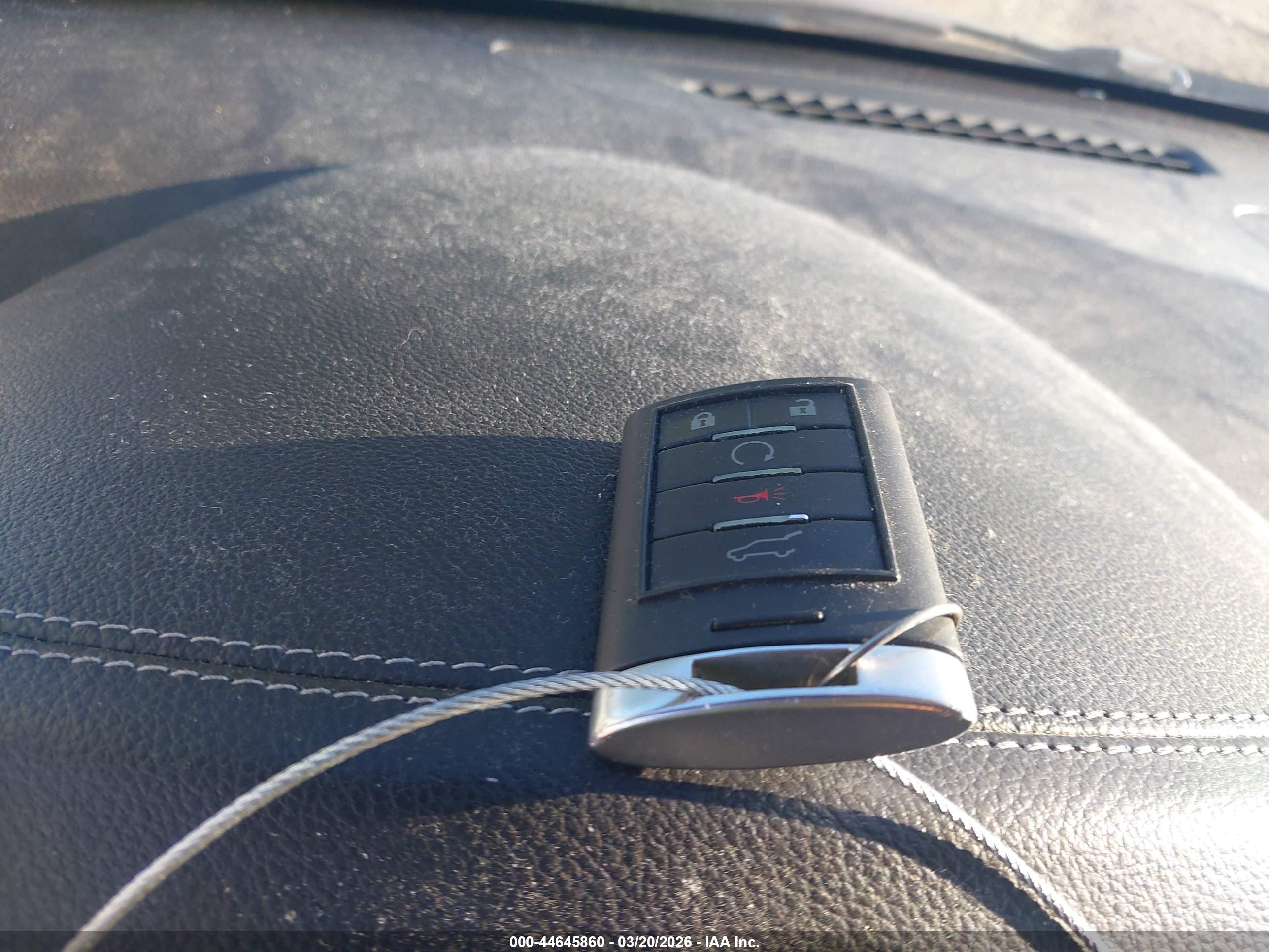 CADILLAC SRX image 11