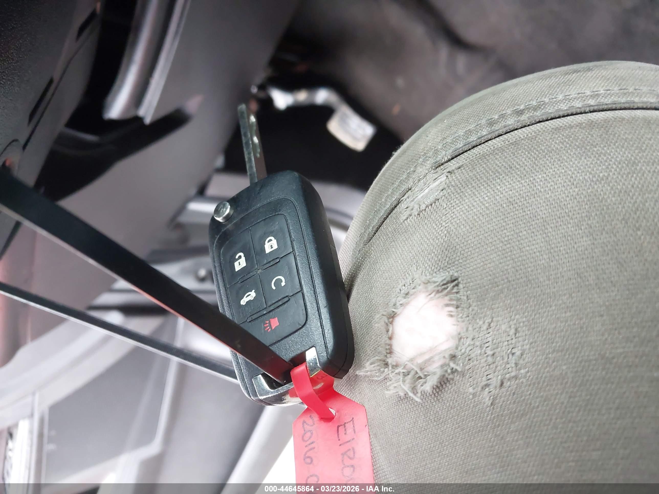 CHEVROLET EQUINOX image 11
