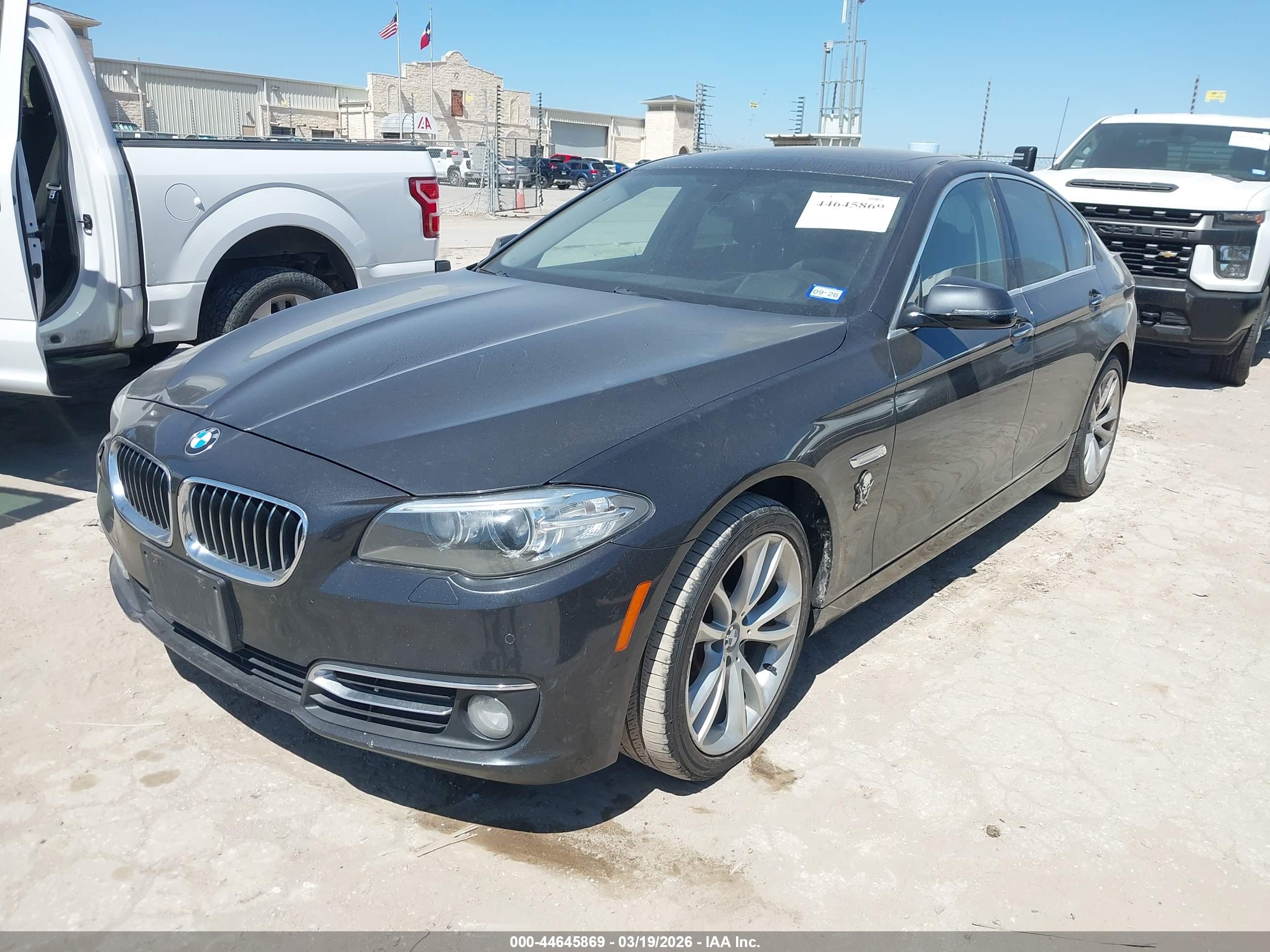 BMW 535I image 2