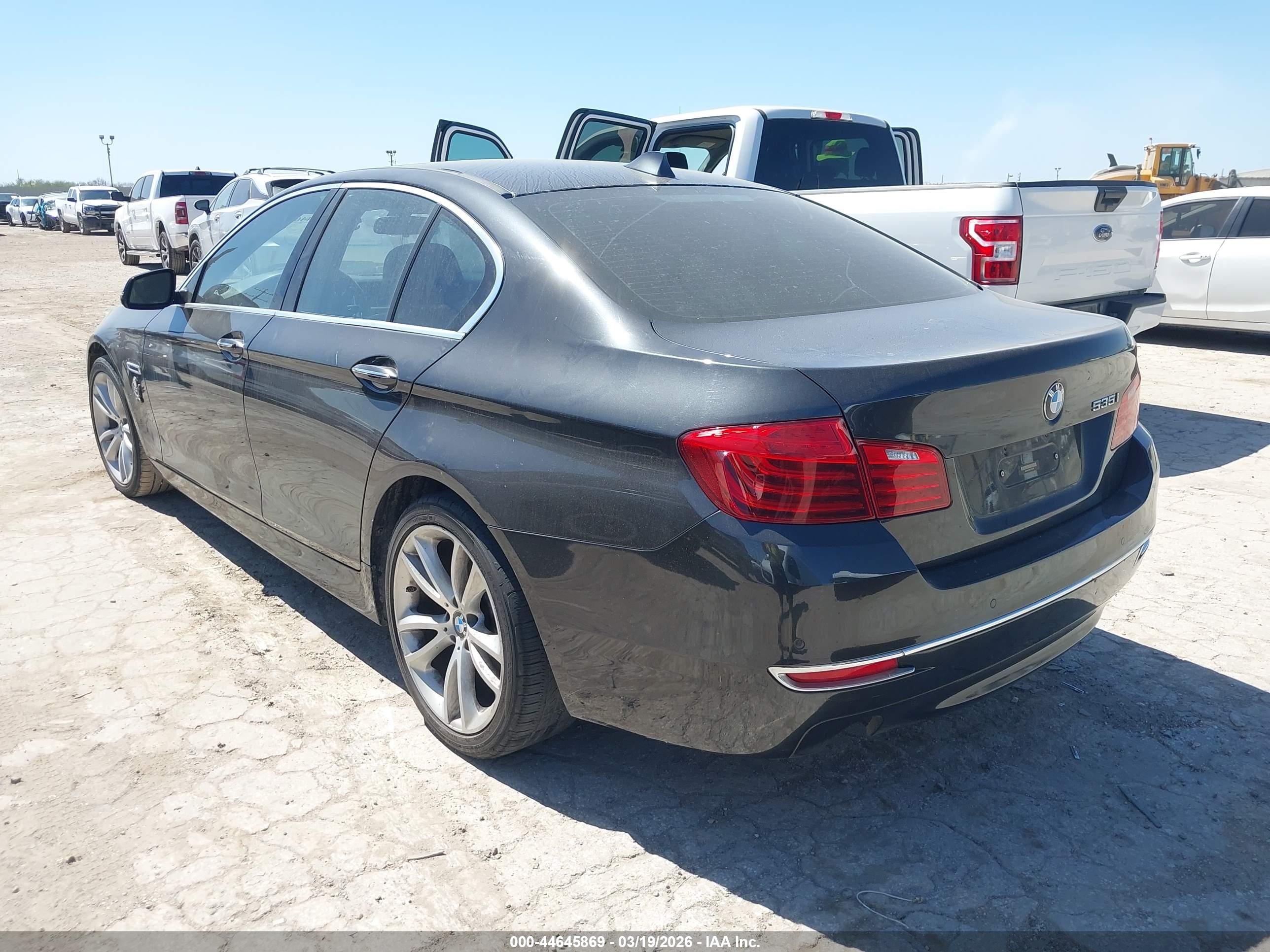 BMW 535I image 3
