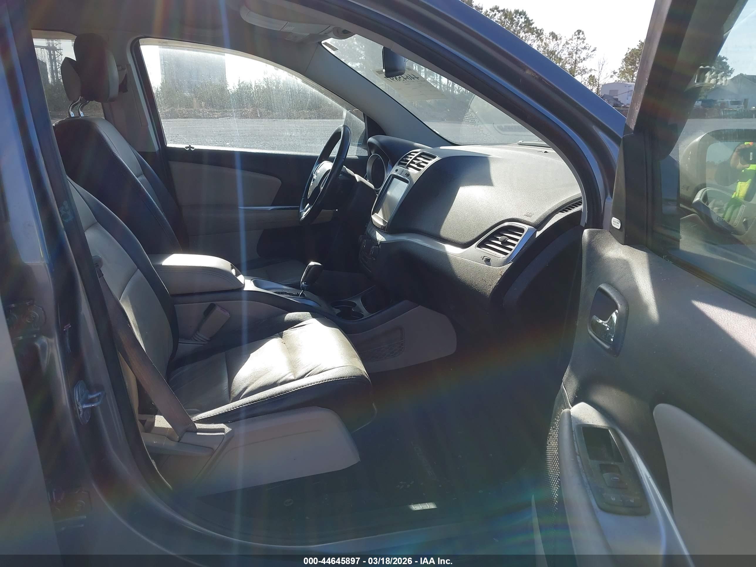 DODGE JOURNEY image 5